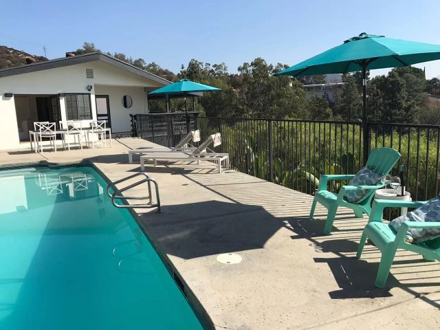 Featured photo from The Mulholland Five