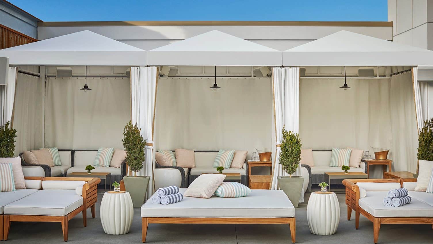 6 Best Hotels for Your San Diego Bachelorette Party [List]