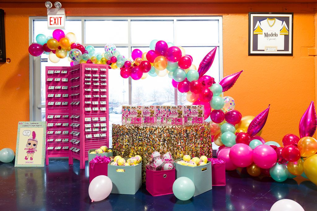 L.O.L. Surprise Doll Confetti Pop Party Chicago