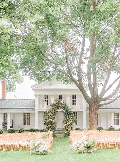 Home outdoor wedding | PartySlate