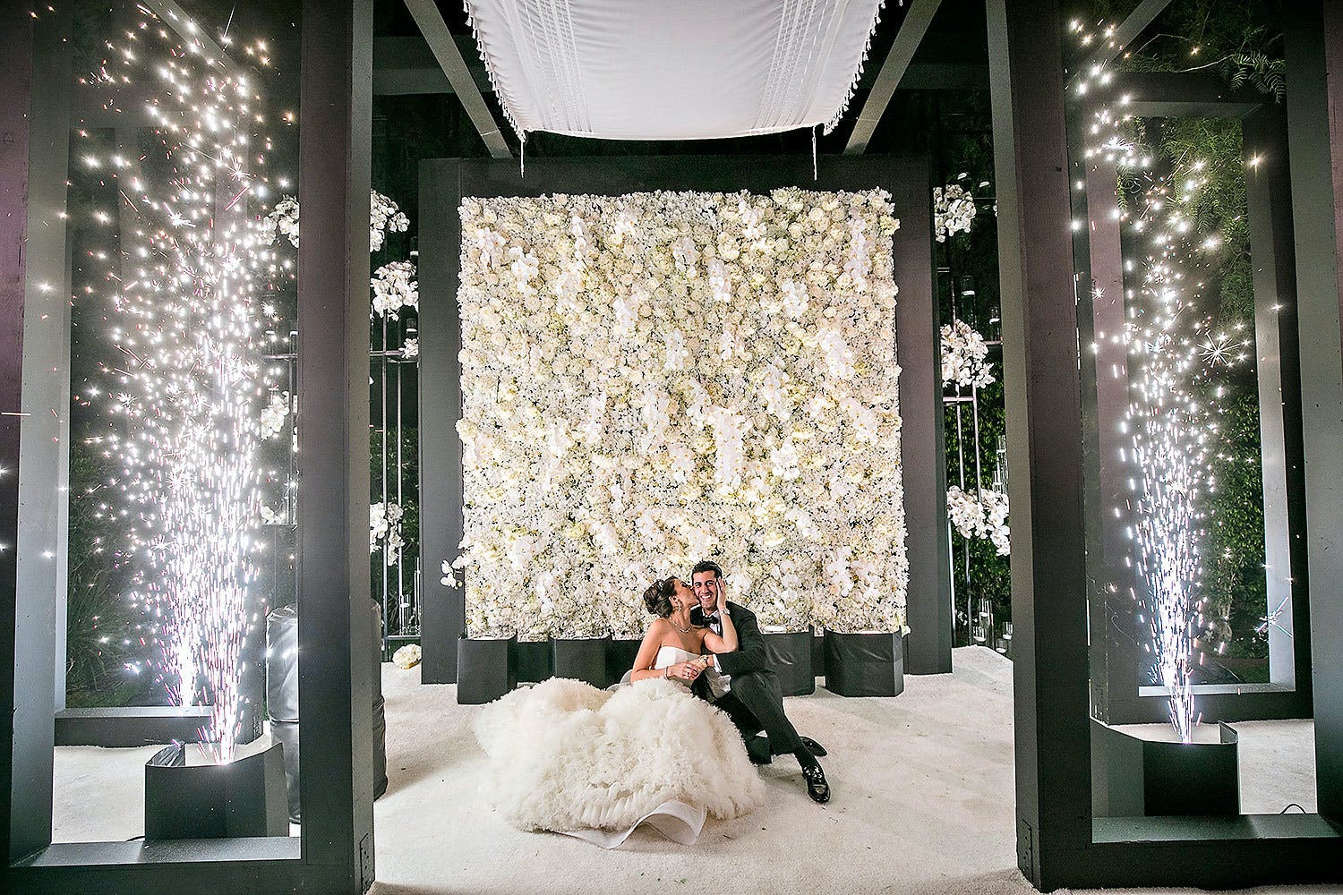 12 Black and White Wedding Ideas for a Stunning Celebration