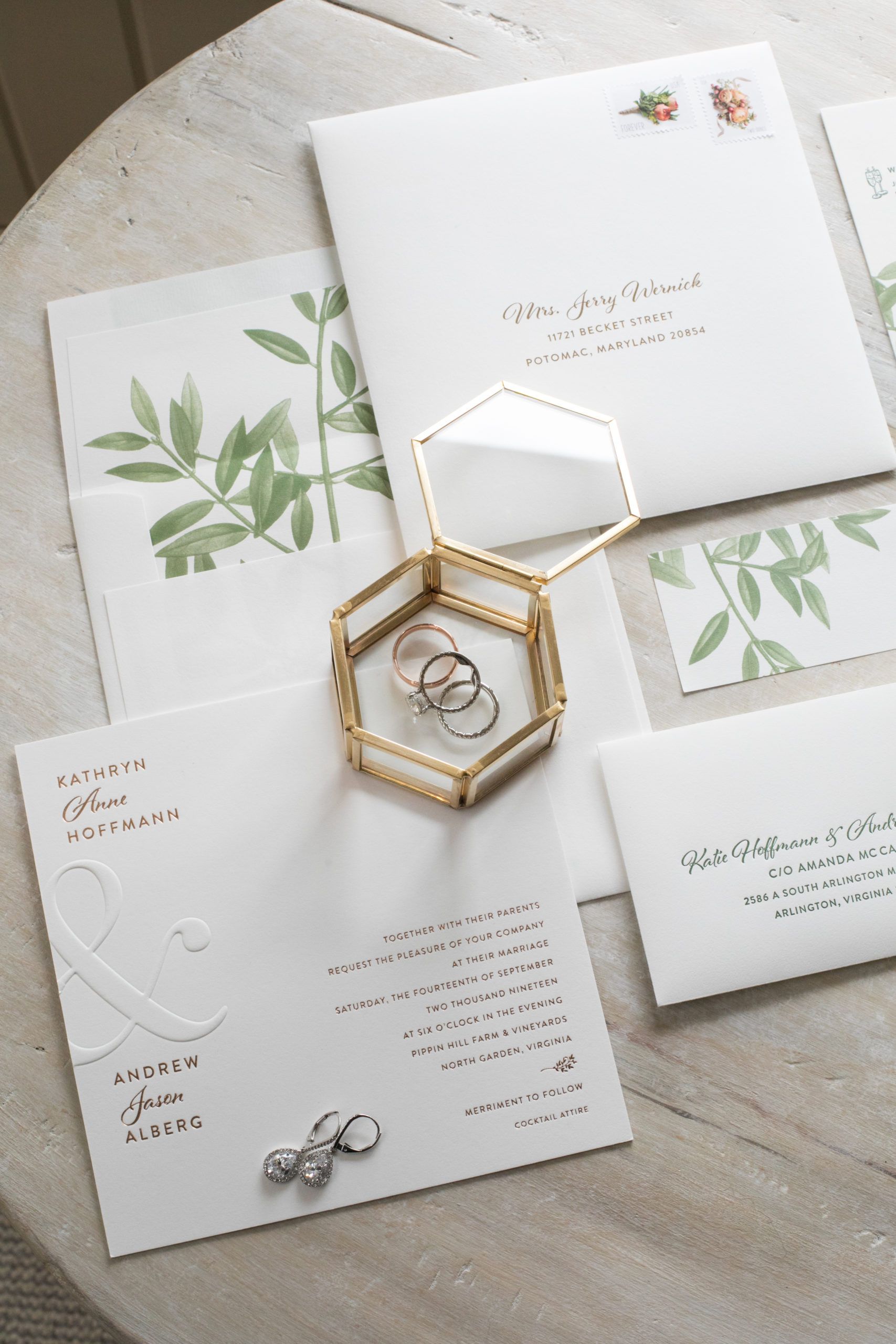 Rustic and Sophisticated Wedding at Pippin Hill Farm & Vineyards in Charlottesville, Virginia
