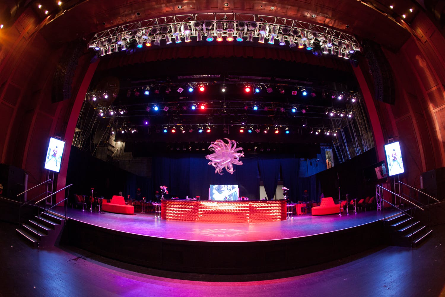 INCREDIBLE ROCK-N-ROLL BAR MITZVAH AT THE FILLMORE IN MIAMI BEACH, FLORIDA | PartySlate