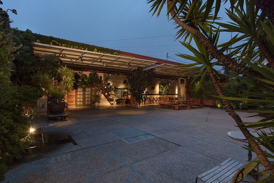 Outdoor SmogShoppe Venue in Los Angeles, CA | PartySlate