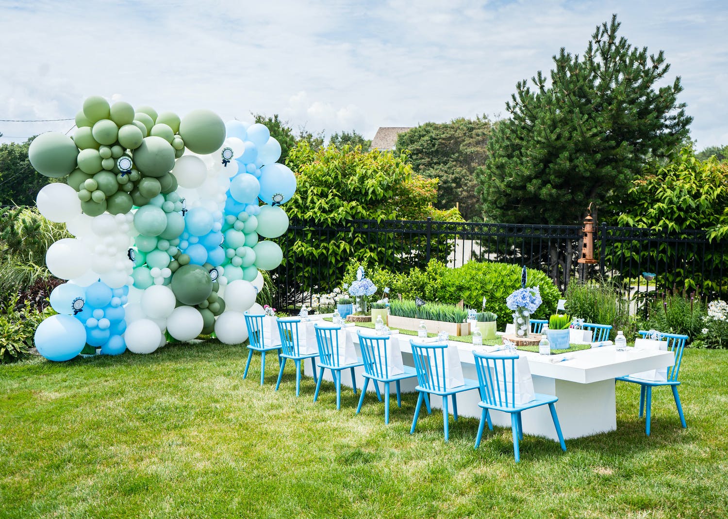Pastel golf-themed backyard kids' birthday | PartySlate