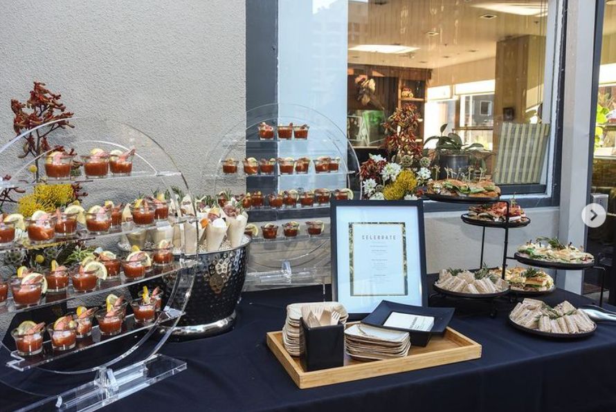 Vertical Displays Make Clever Use of Space