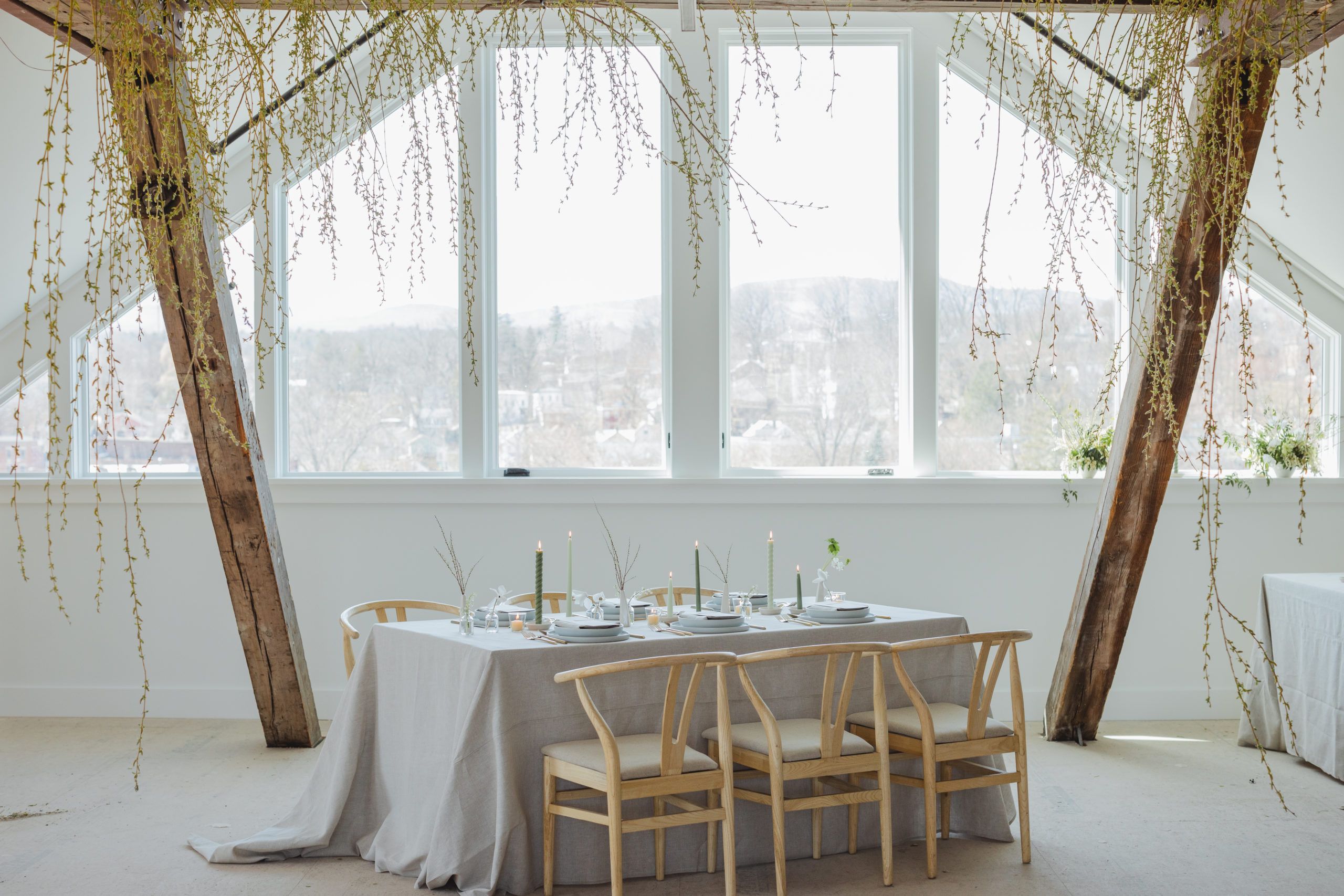 Simple and Chic Wedding at Foreland Catskill in Catskill, NY