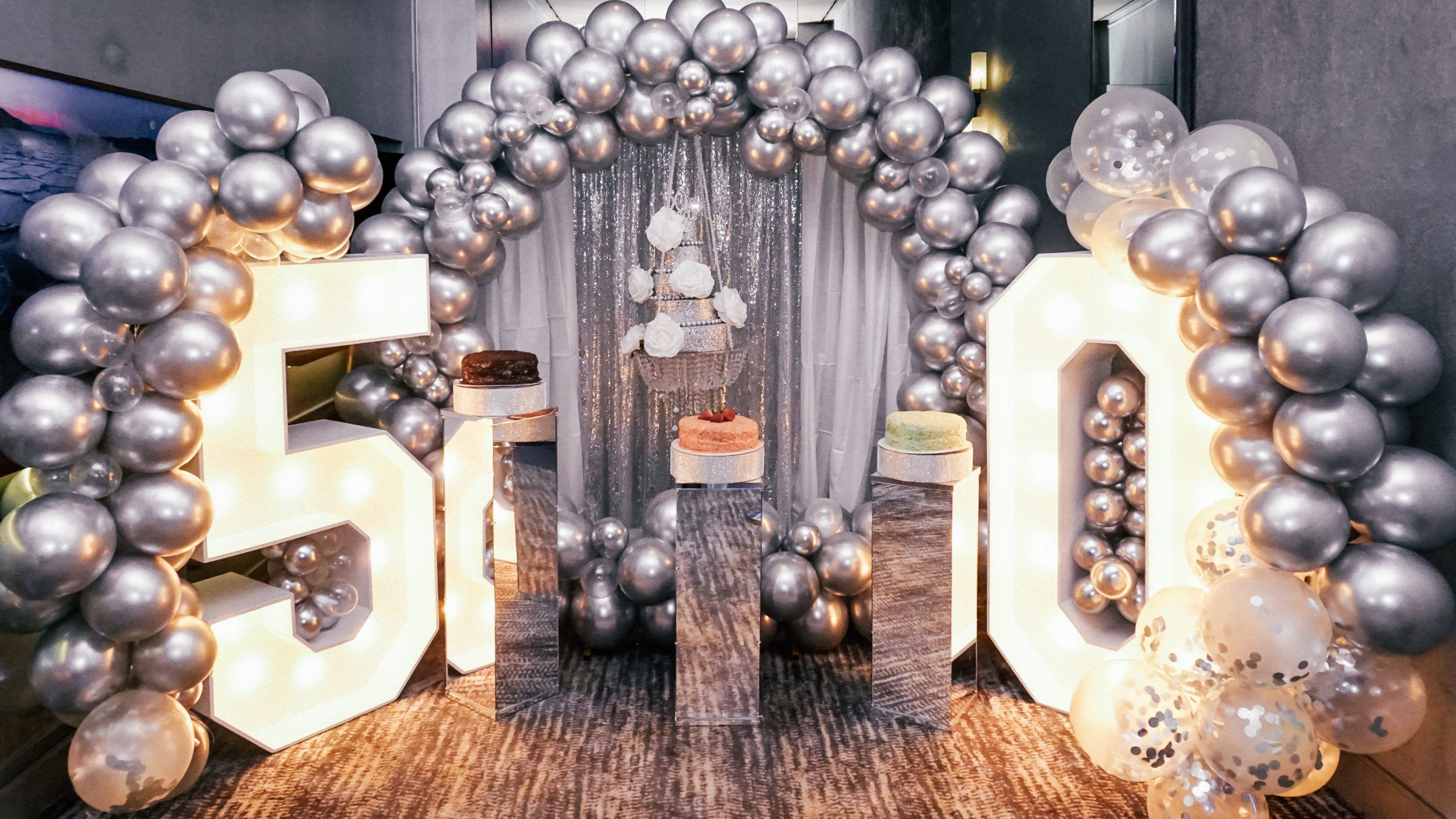 Modern 50th Birthday Celebration at 48 Lounge in New York CIty