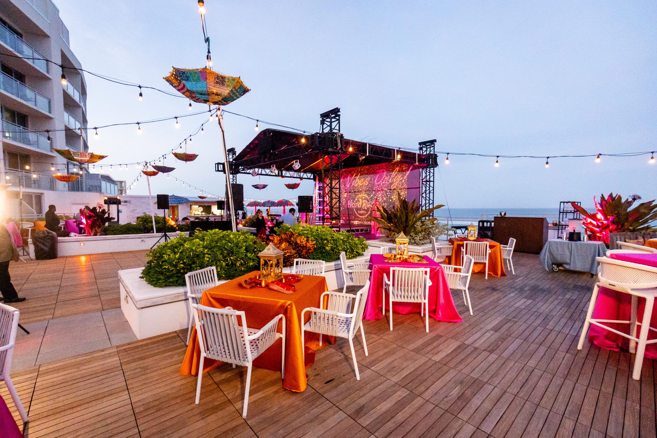 Glamorous Beachside Sangeet | PartySlate