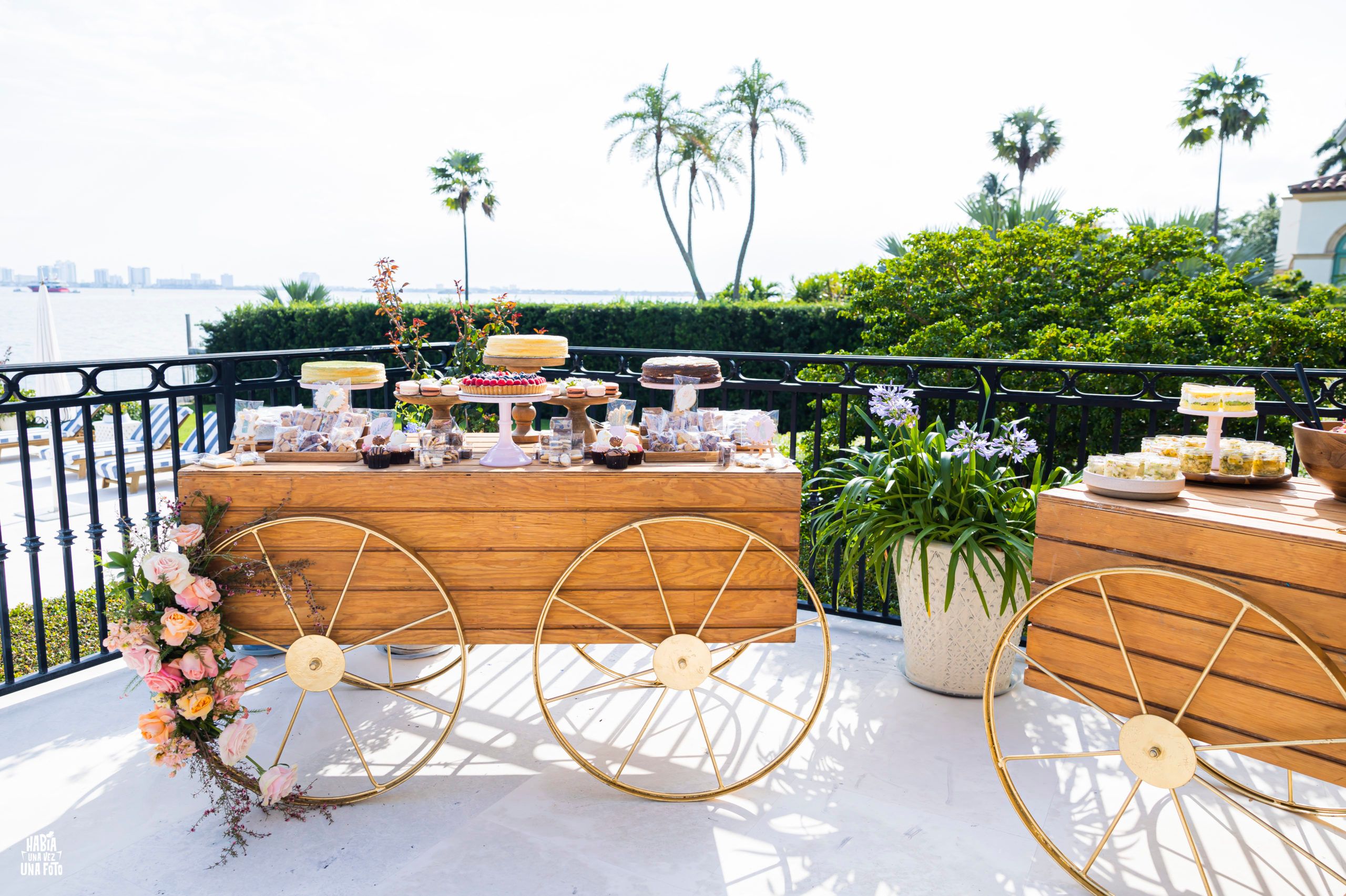 Boho dessert car | PartySlate