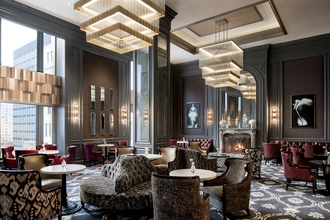 The Lounge at The Ritz-Carlton, San Francisco private dining space with modern lighting and décor | PartySlate