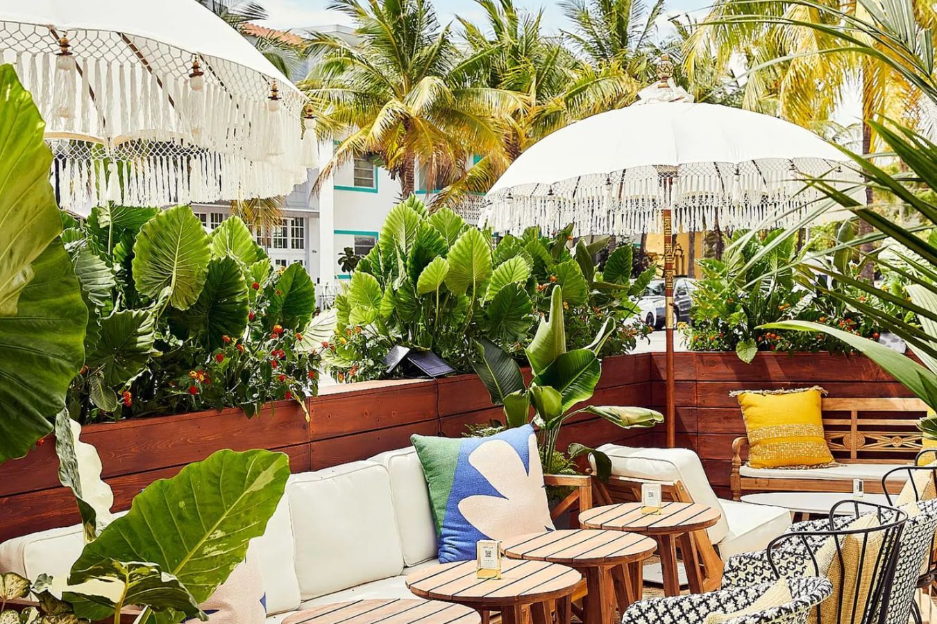 Pretty Swell outdoor private dining space | PartySlate