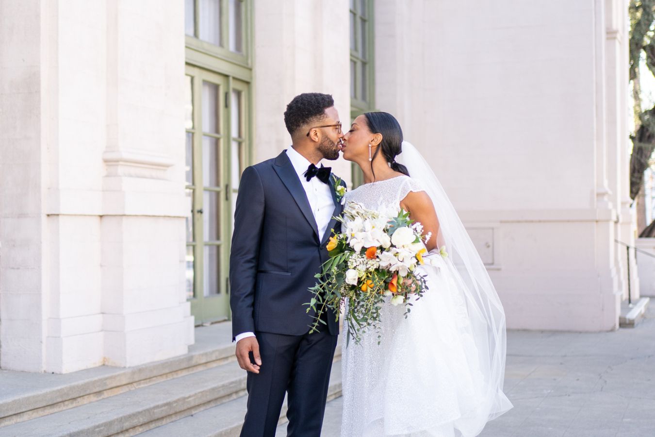Timeless California Wedding With a Modern Edge in Los Angeles, CA | PartySlate