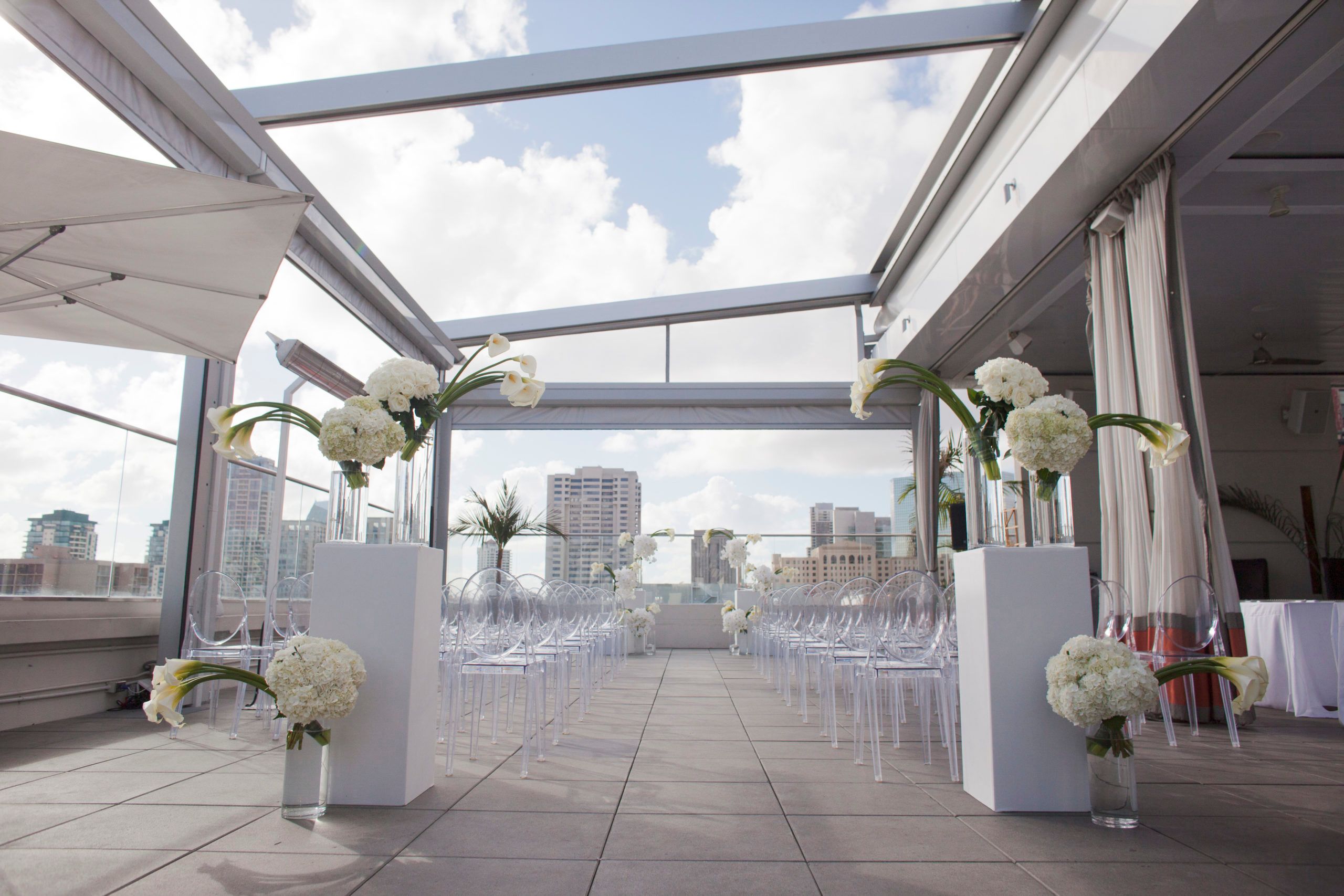 stunning all white outdoor wedding at Andaz San Diego on the rooftop | PartySlate