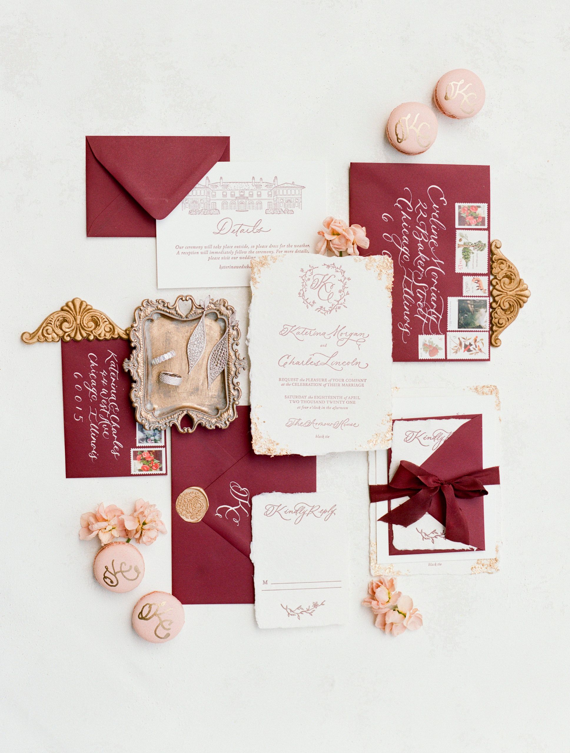 Gorgeous Wedding at Armour House Mansion & Gardens in Lake Forest, Illinois | PartySlate