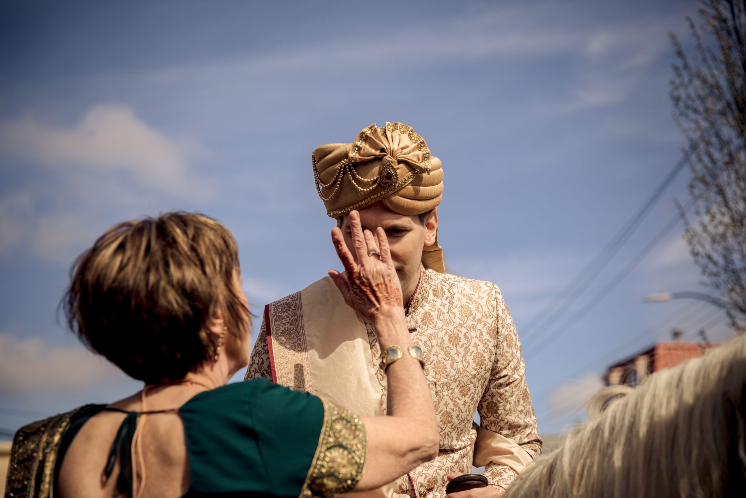 Milni Ceremony at Romantic and Traditional Wedding at The Hindu Temple Society of North America in Queens, New York