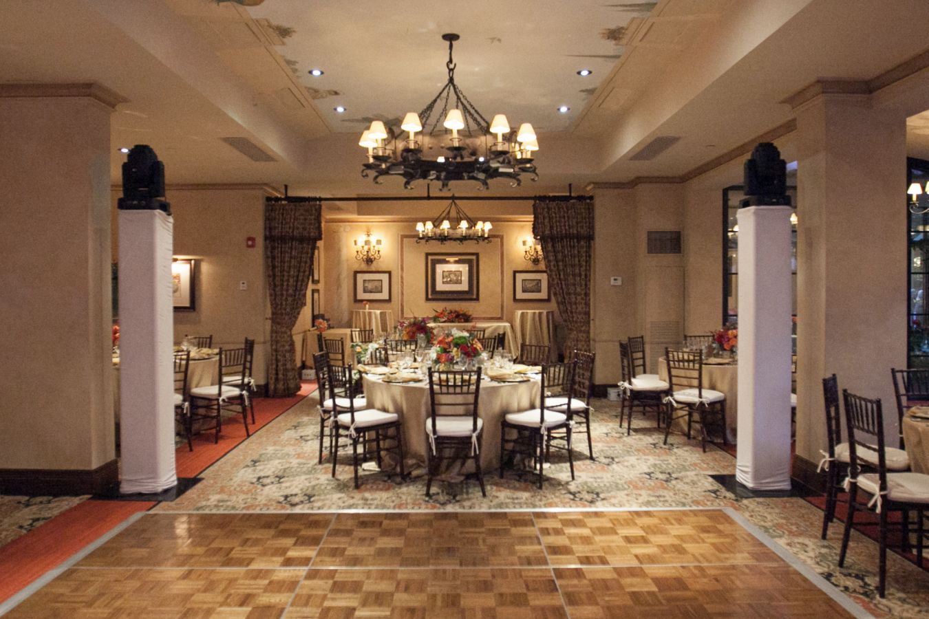 Salone Rialto at Hotel Granduca Houston | PartySlate