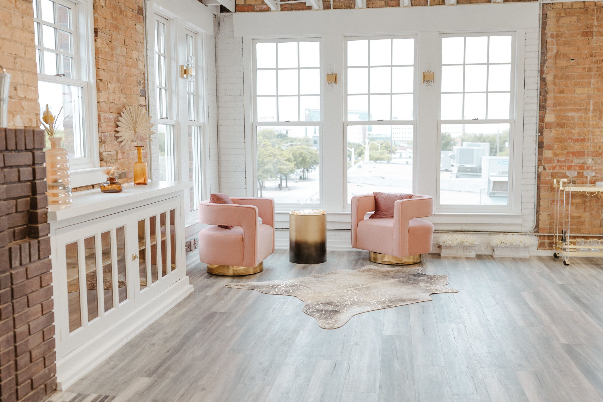 IMSpaces intimate small wedding venue in fort worth texas | PartySlate