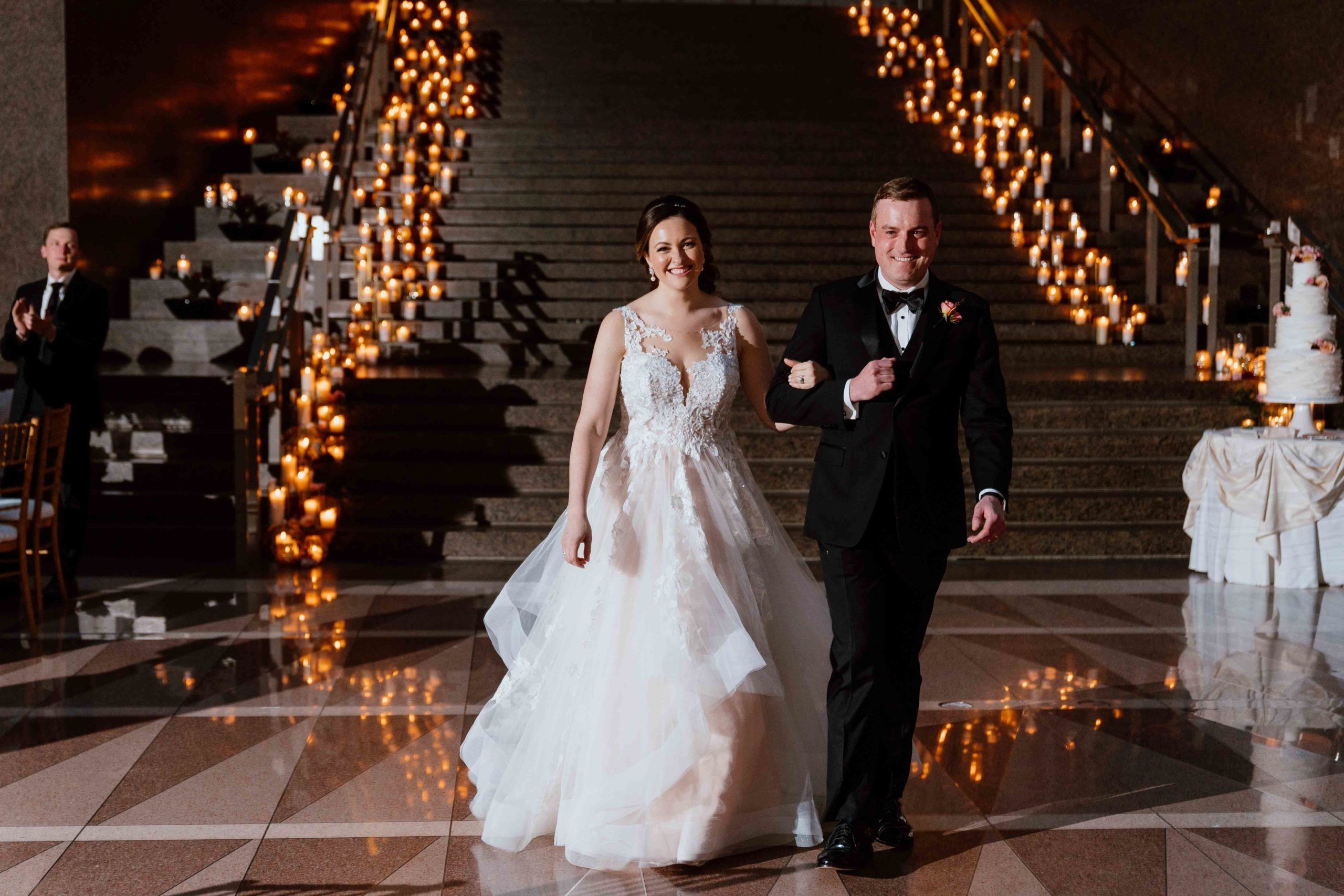 Romantic Wedding at Ronald Reagan Building and International Trade Center | PartySlate