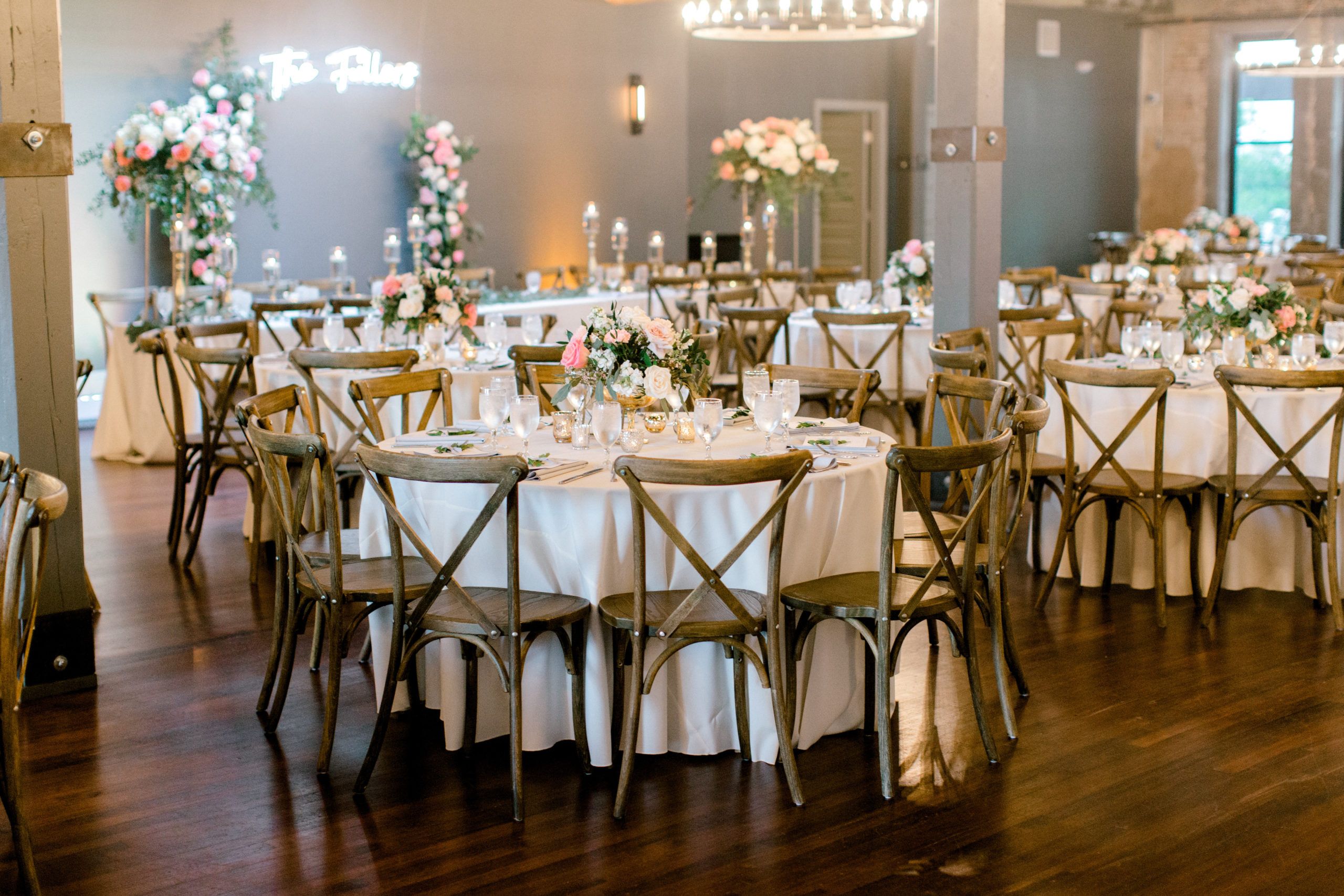Elegant Wedding at Century Hall in Fort Worth, Texas | PartySlate