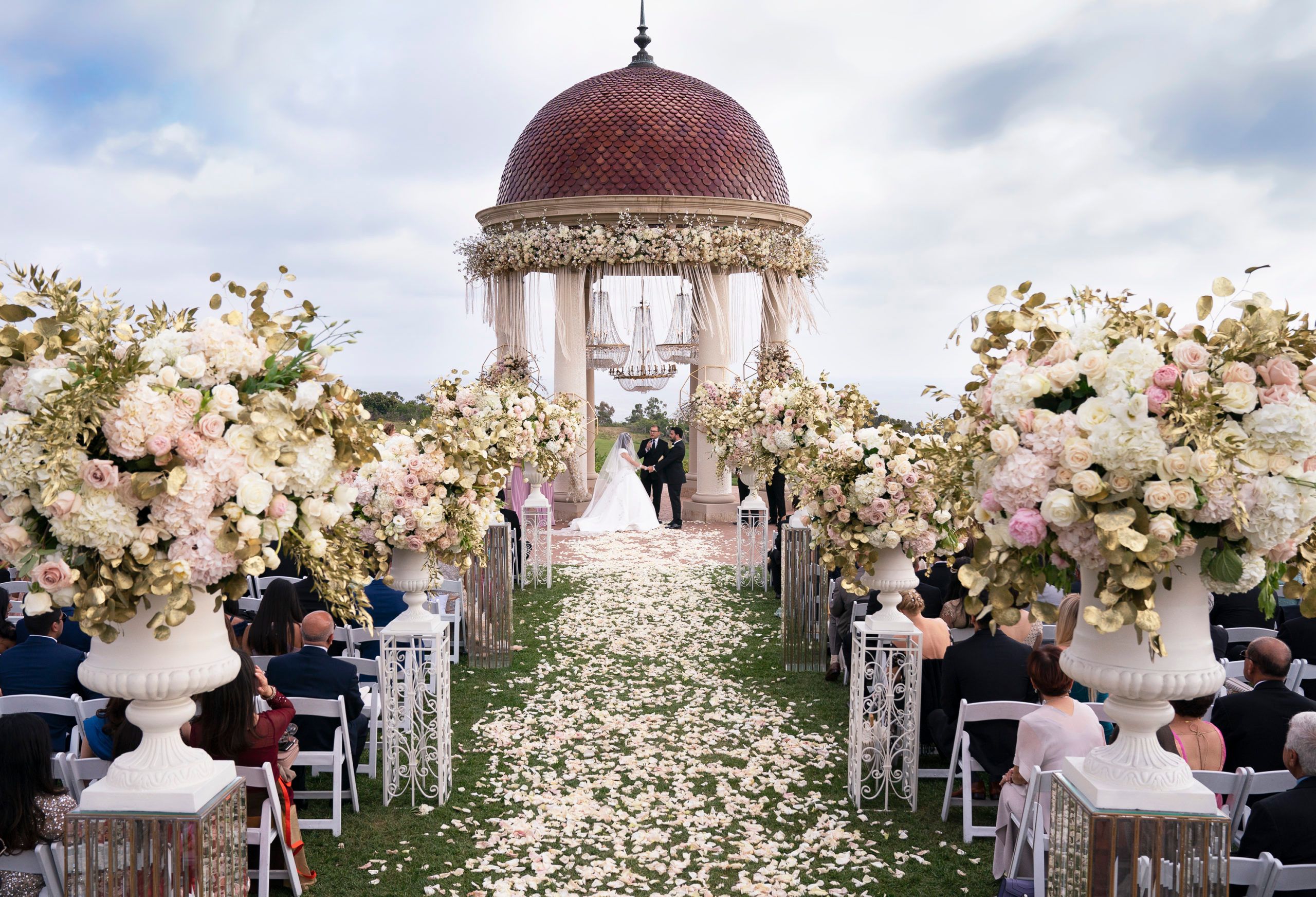 Lavish Romantic Outdoor Wedding at The Resort at Pelican Hill in in Newport Beach, California