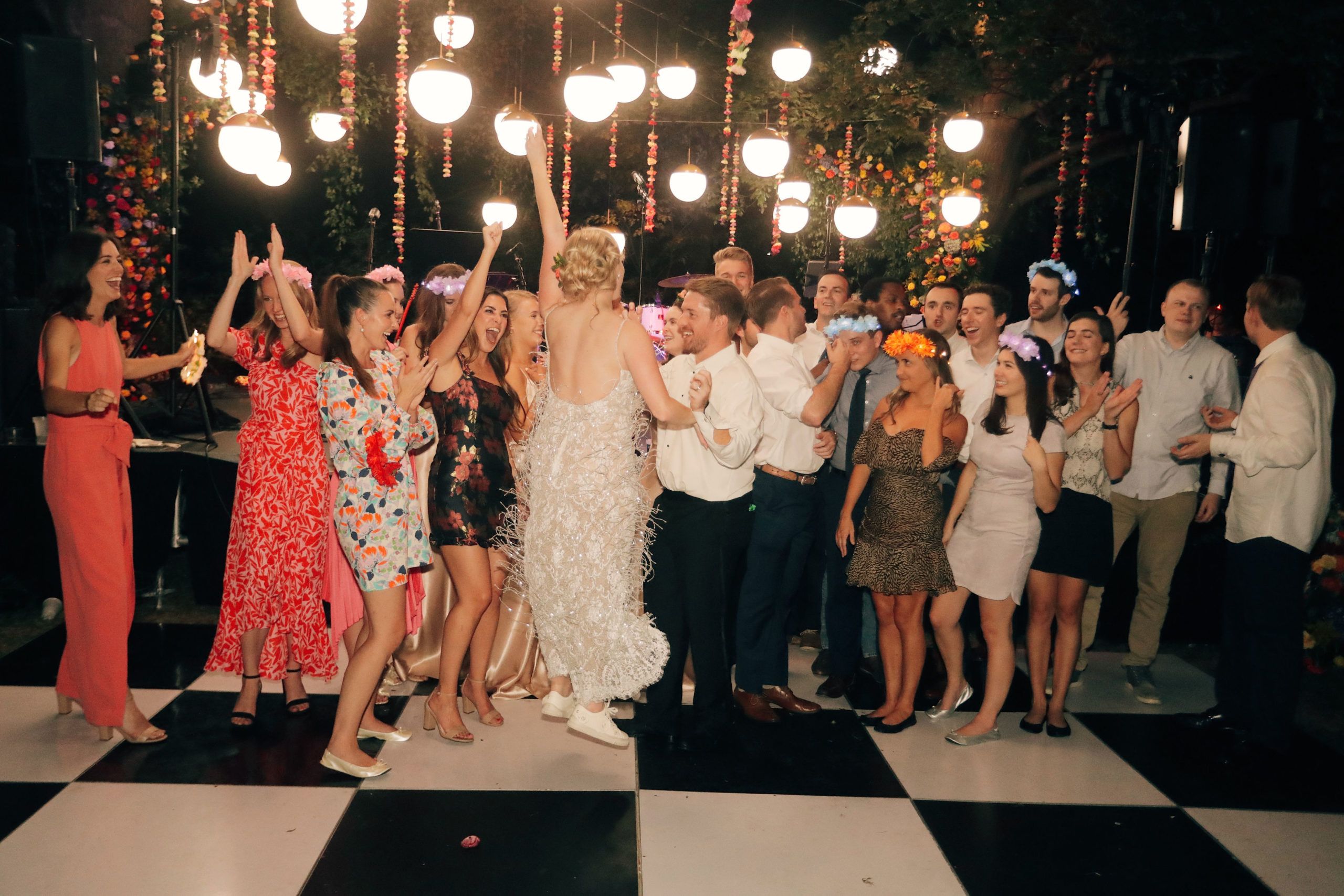 Modern Outdoor Wedding in Wichita, Kansas