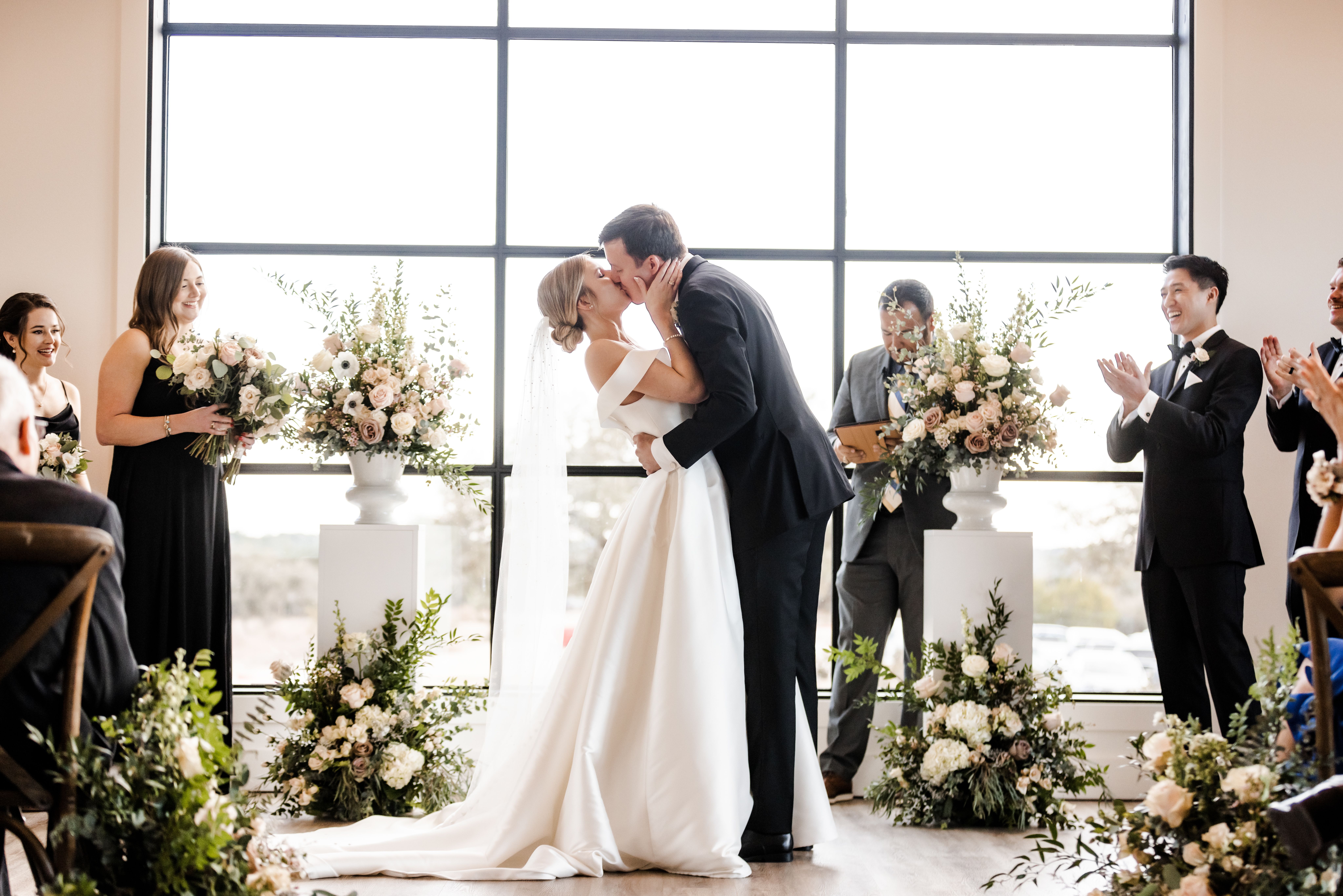 contemporary wedding at The Arlo in Austin planned by Bekah Laine Events | PartySlate