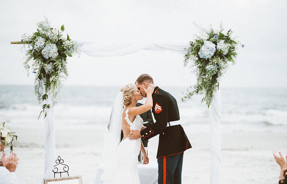 outdoor wedding at Palmetto Dunes Oceanfront Resort | PartySlate
