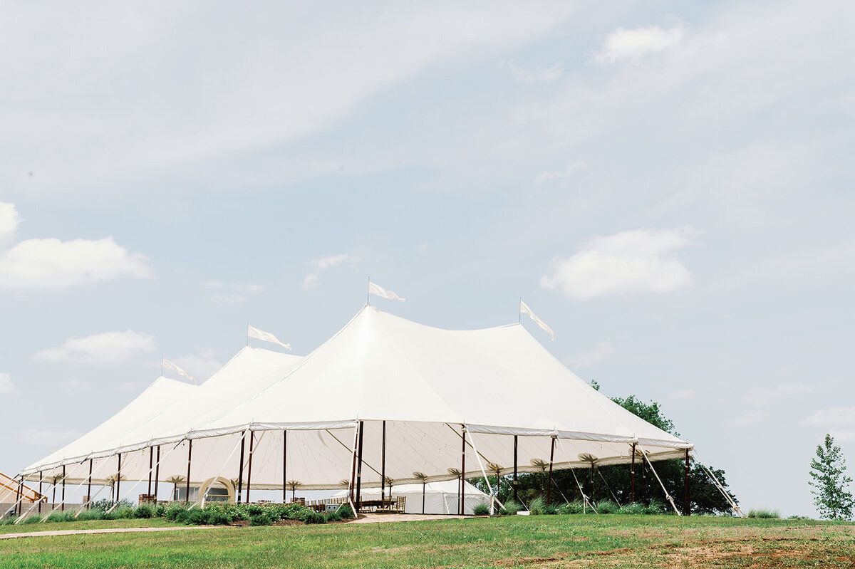 Windermere Farms wedding reception in san marcos, tx | PartySlate