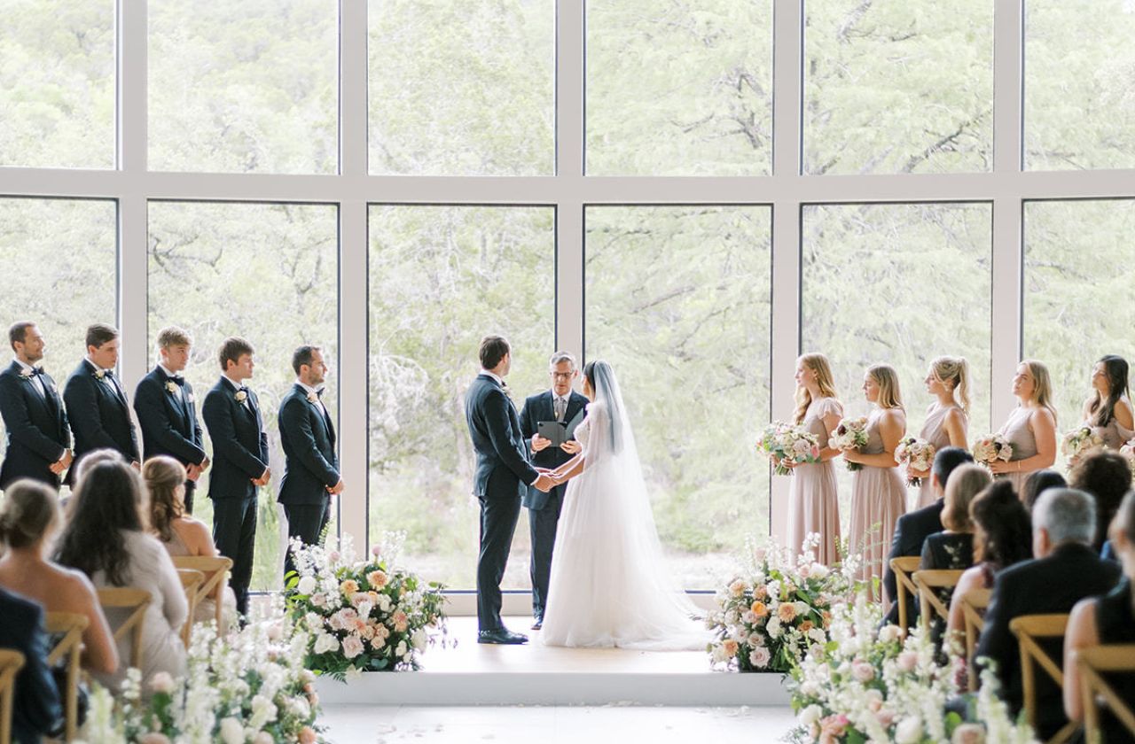 indoor wedidng at The Preserve at Canyon Lake | PartySlate