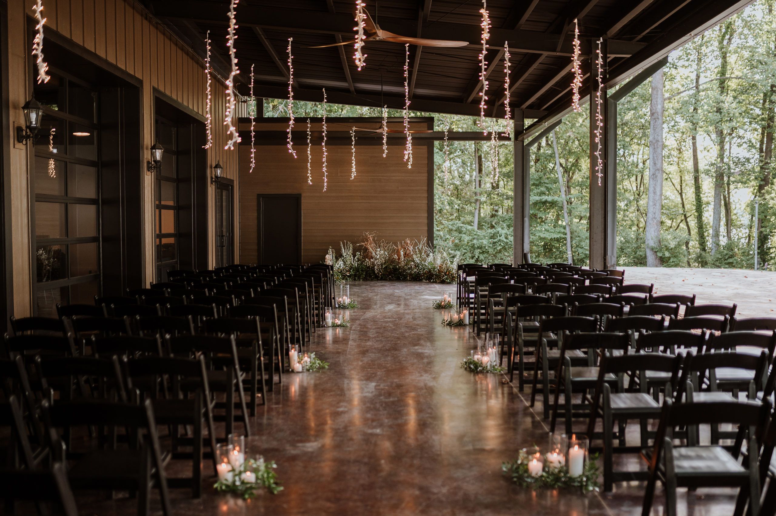 Charming Wedding at The Estate at Cherokee Dock in Lebanon, Tennessee