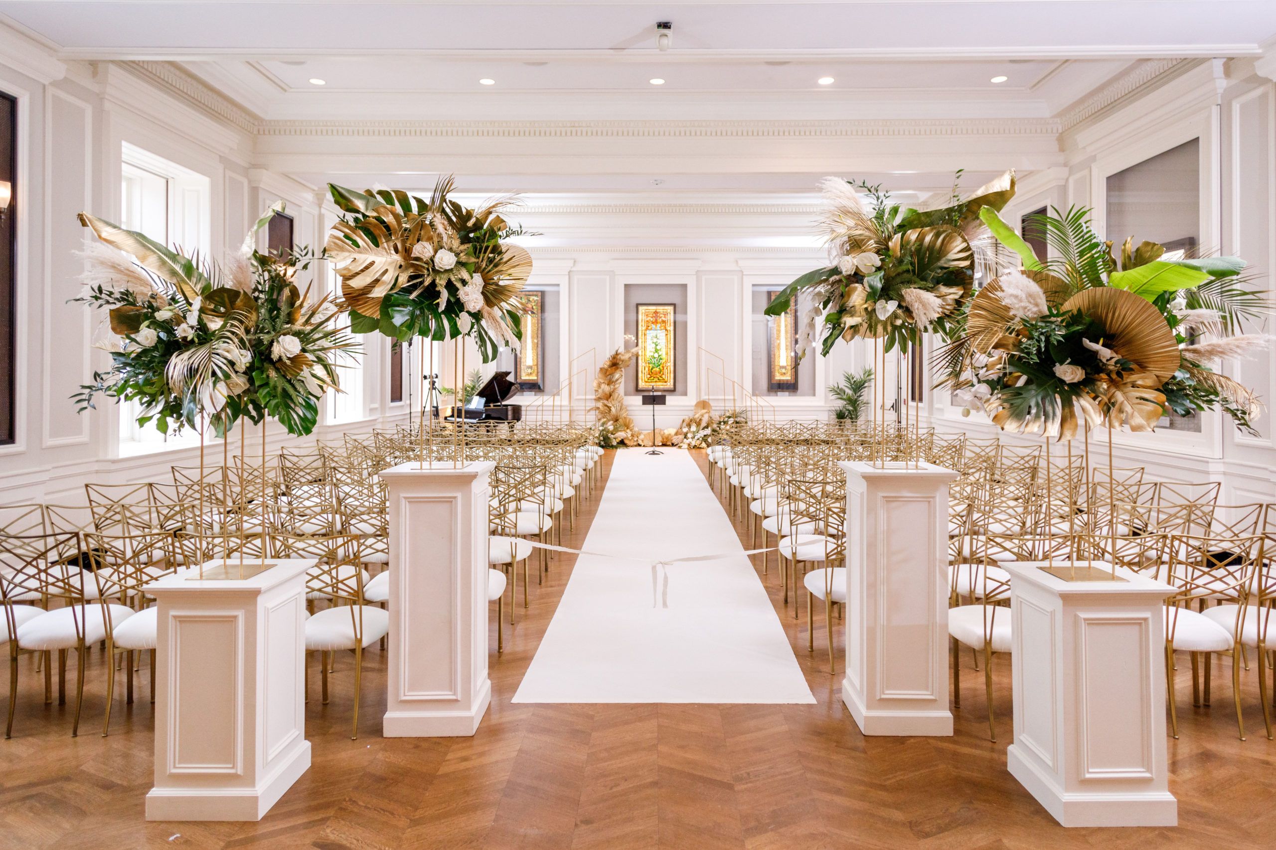 Vintage-Inspired Wedding at the Chicago History Museum in Chicago, Illinois