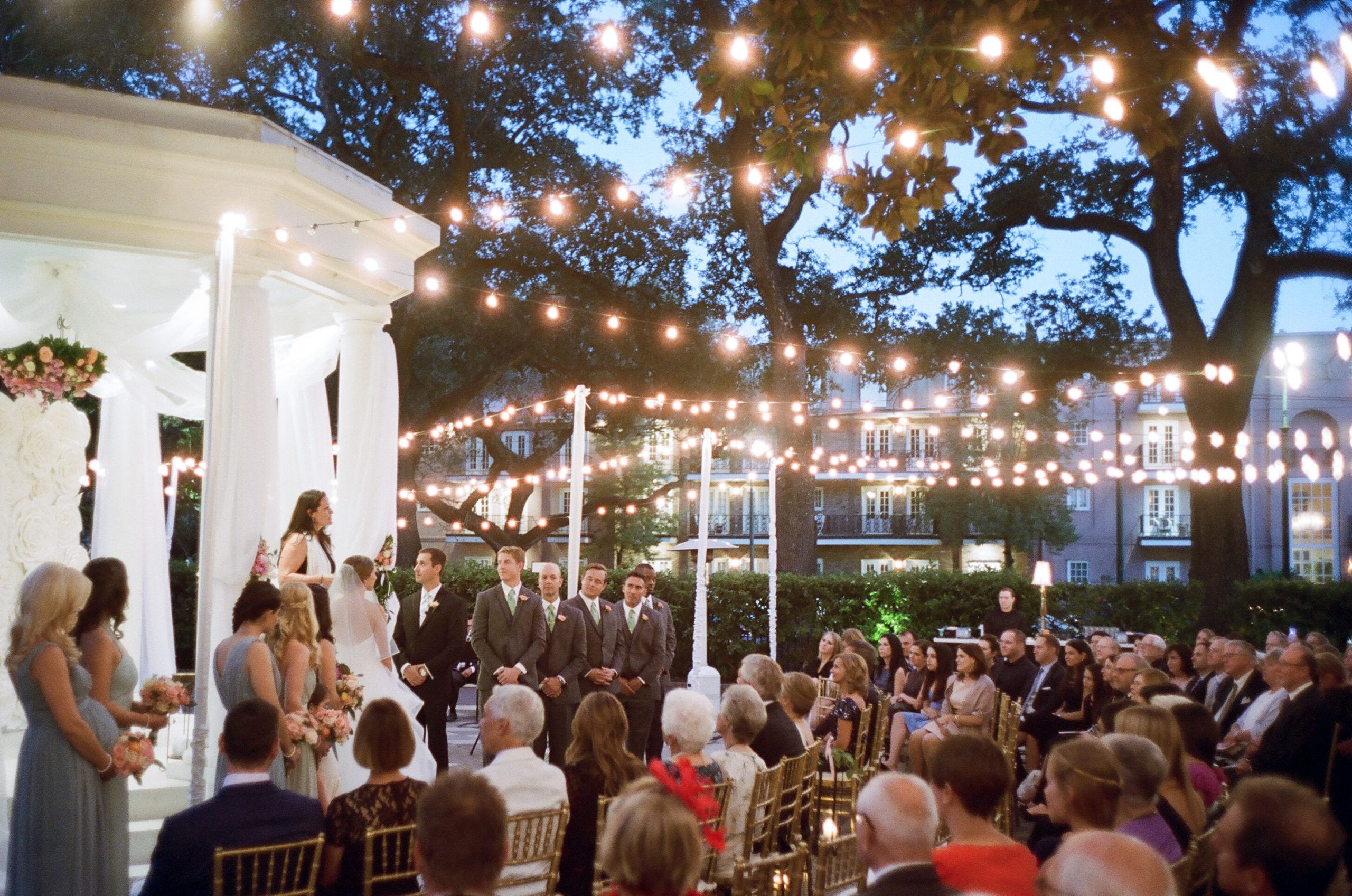 12 Most Unique New Orleans Wedding Venues for 2023 - PartySlate, image size:2560x1697