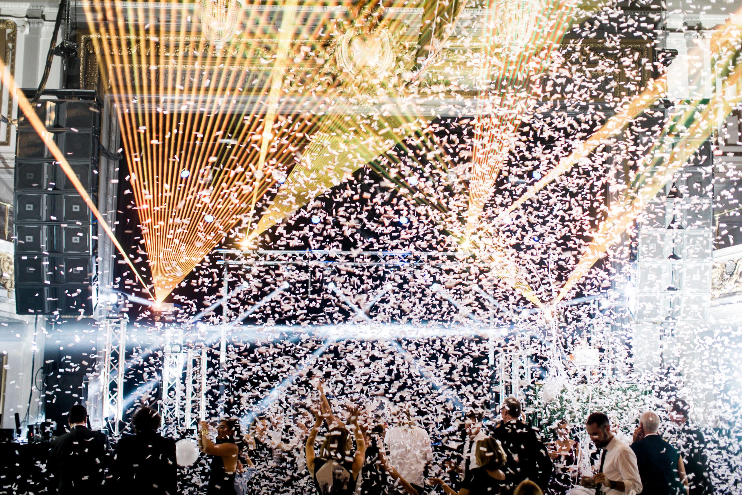 Kari and Philip's Retro Glam San Francisco Wedding | PartySlate