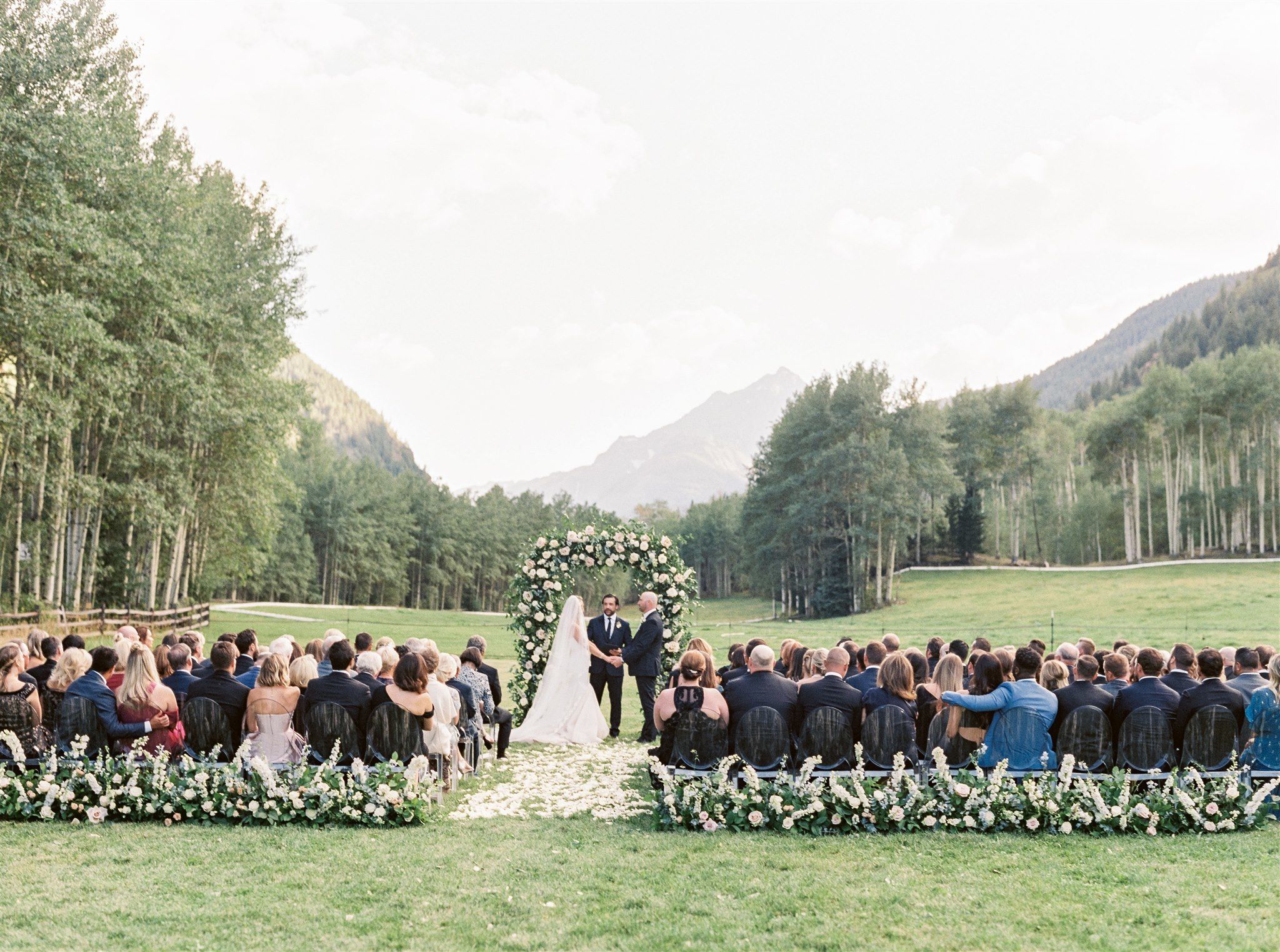 Elegant Ranch Wedding With a Pop of Blue