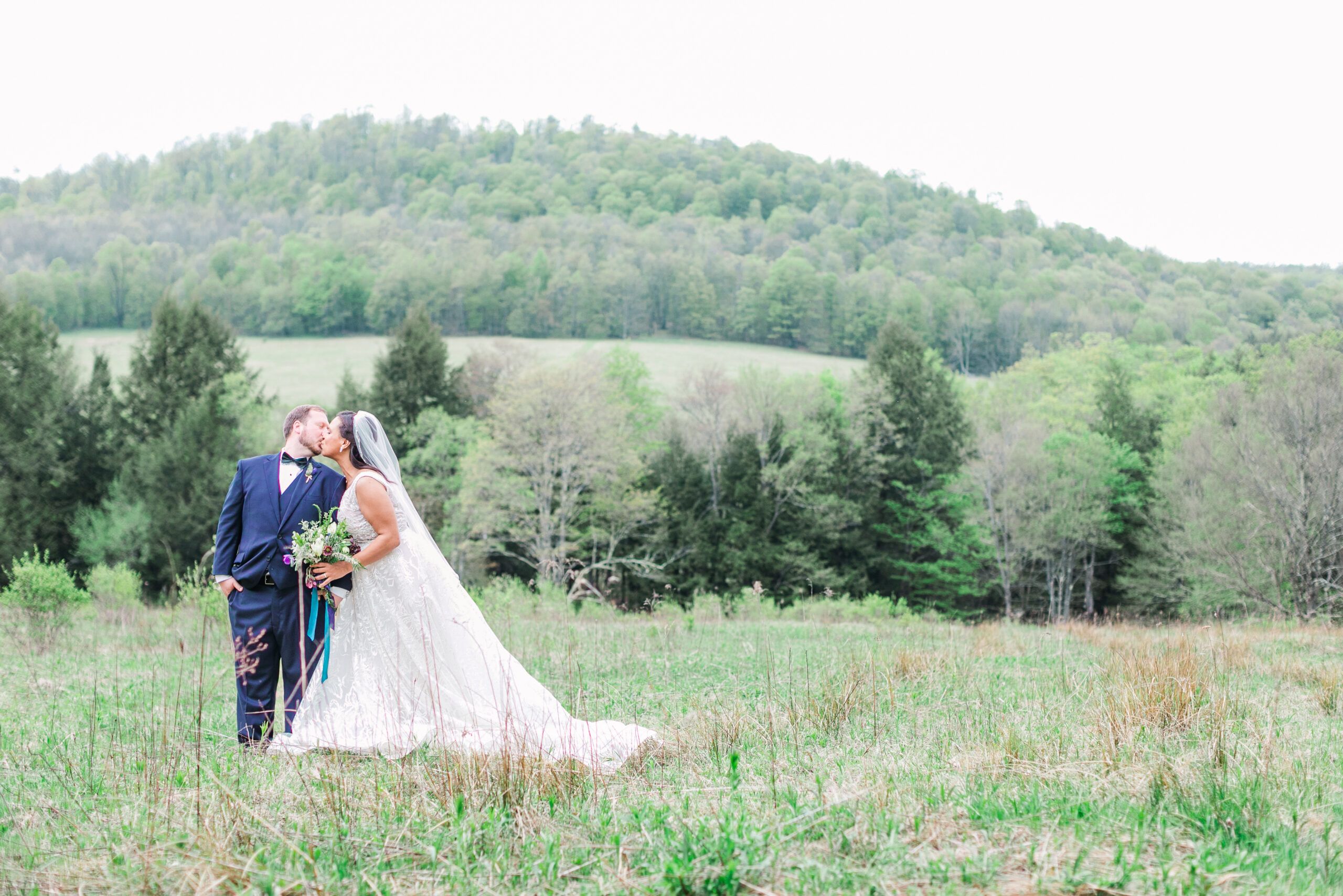 Romantic Rustic Wedding at Handsome Hollow in Long Eddy, New York | PartySlate