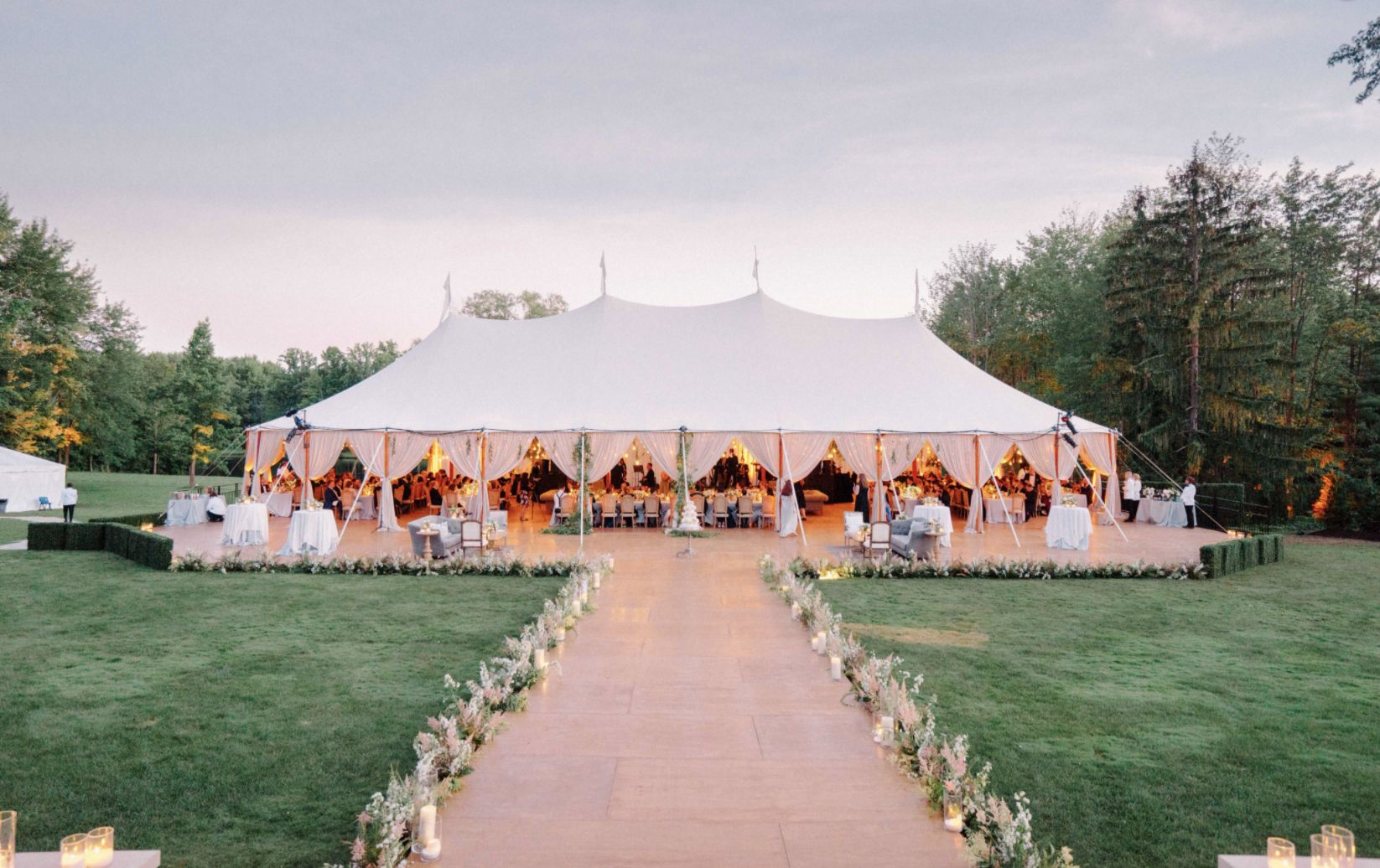 Timeless Tented Wedding in the Midwest