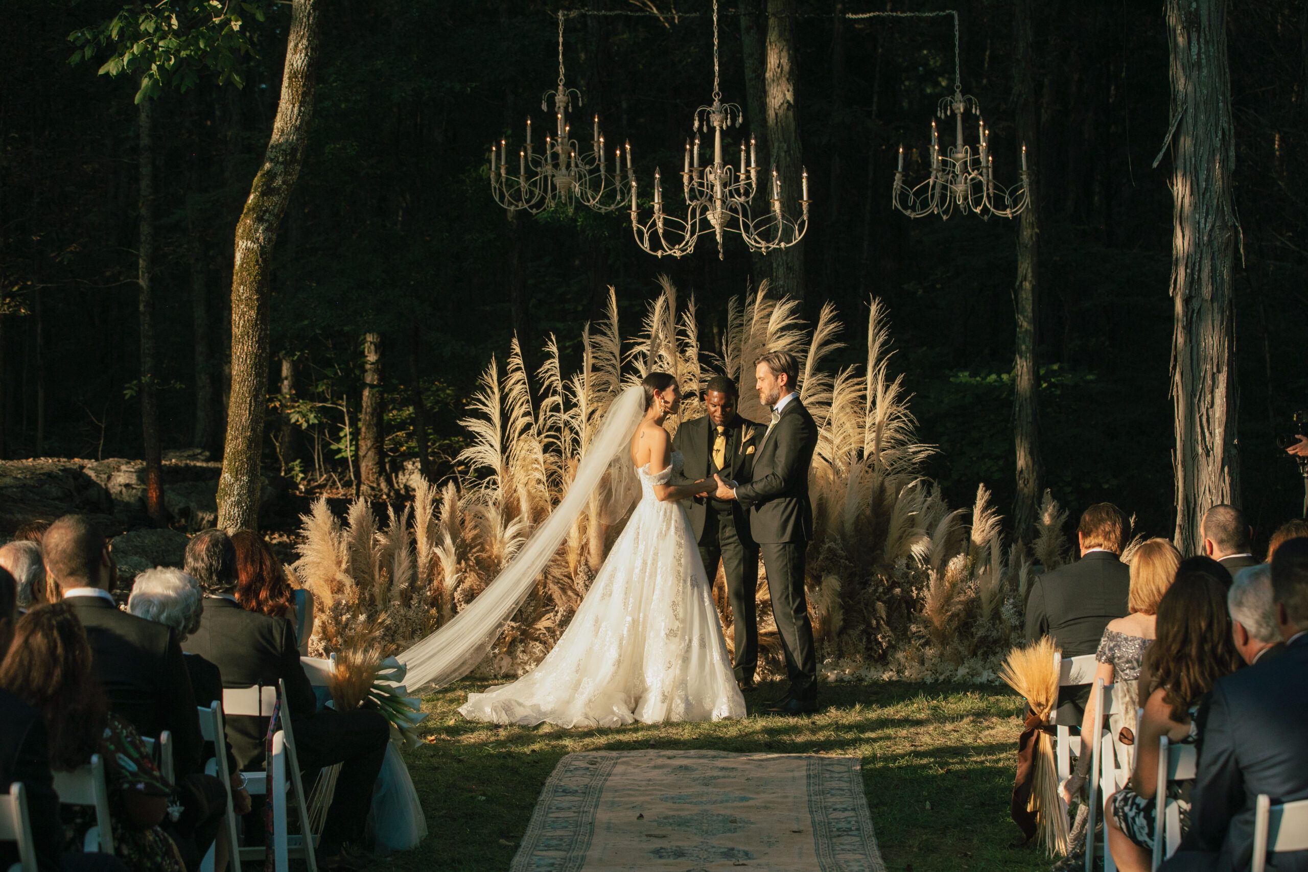 Vintage Boho Wedding at Saddle Woods Farm in Murfreesboro, TN