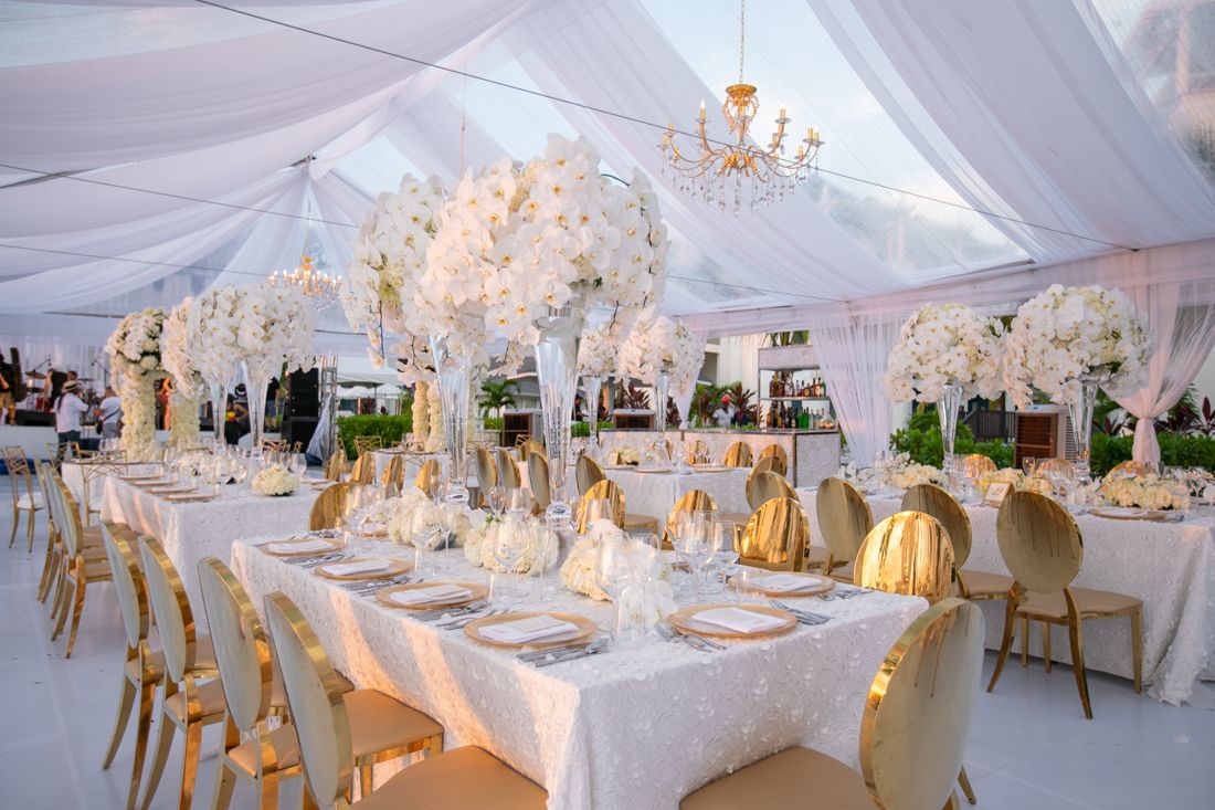 Bright Wedding at Azul Sensatori Beach Resort in Negril, Jamaica