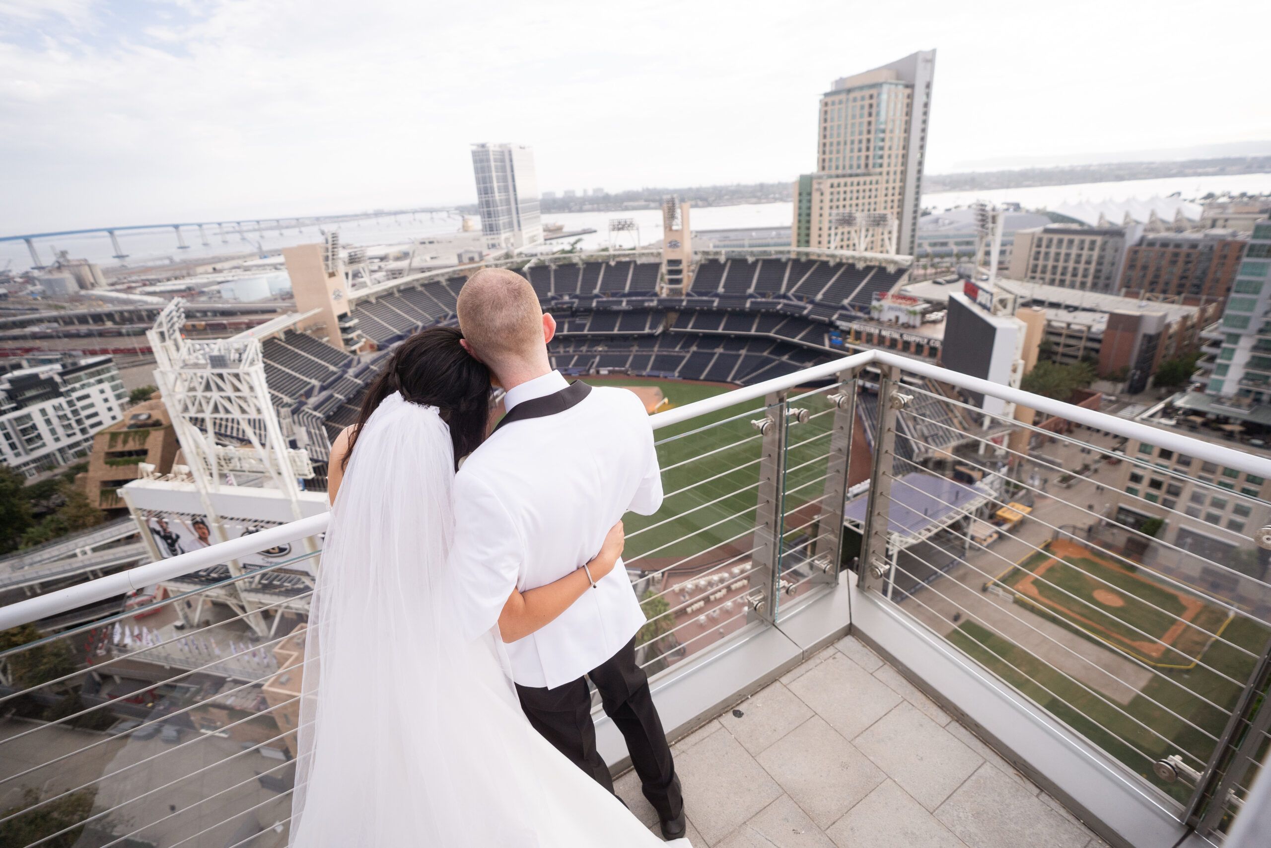 Classic Modern Wedding at The Ultimate Skybox