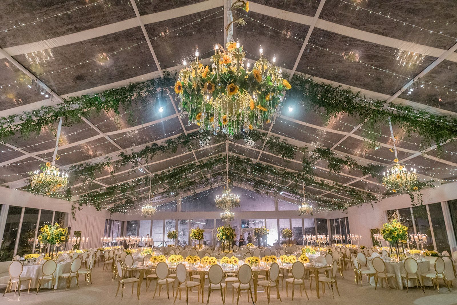 Colorful Wedding at The Ocean Club, A Four Seasons Resort in New Providence, Bahamas