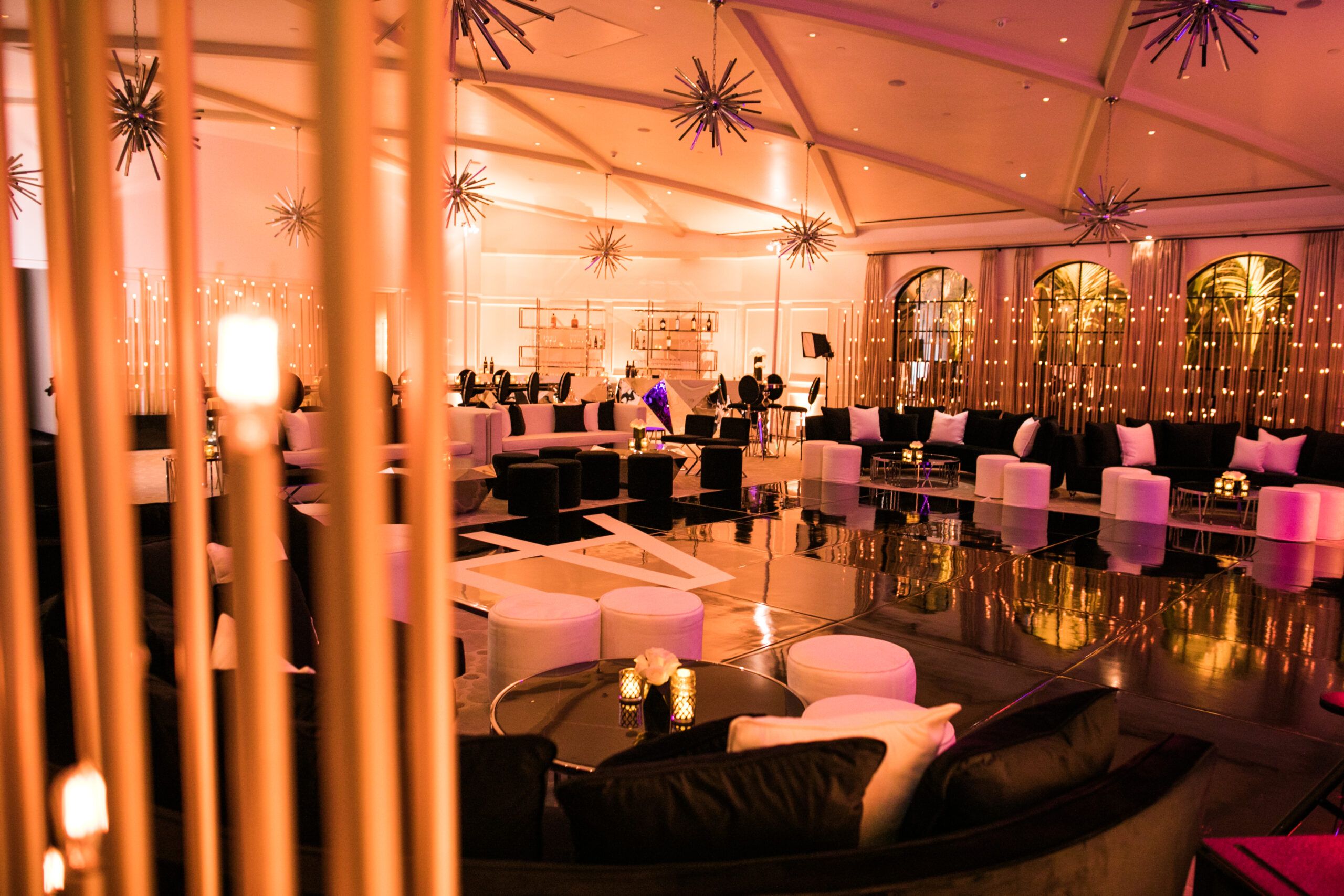 Traditional Outdoor Wedding at the Bel Air Hotel in Los Angeles, California