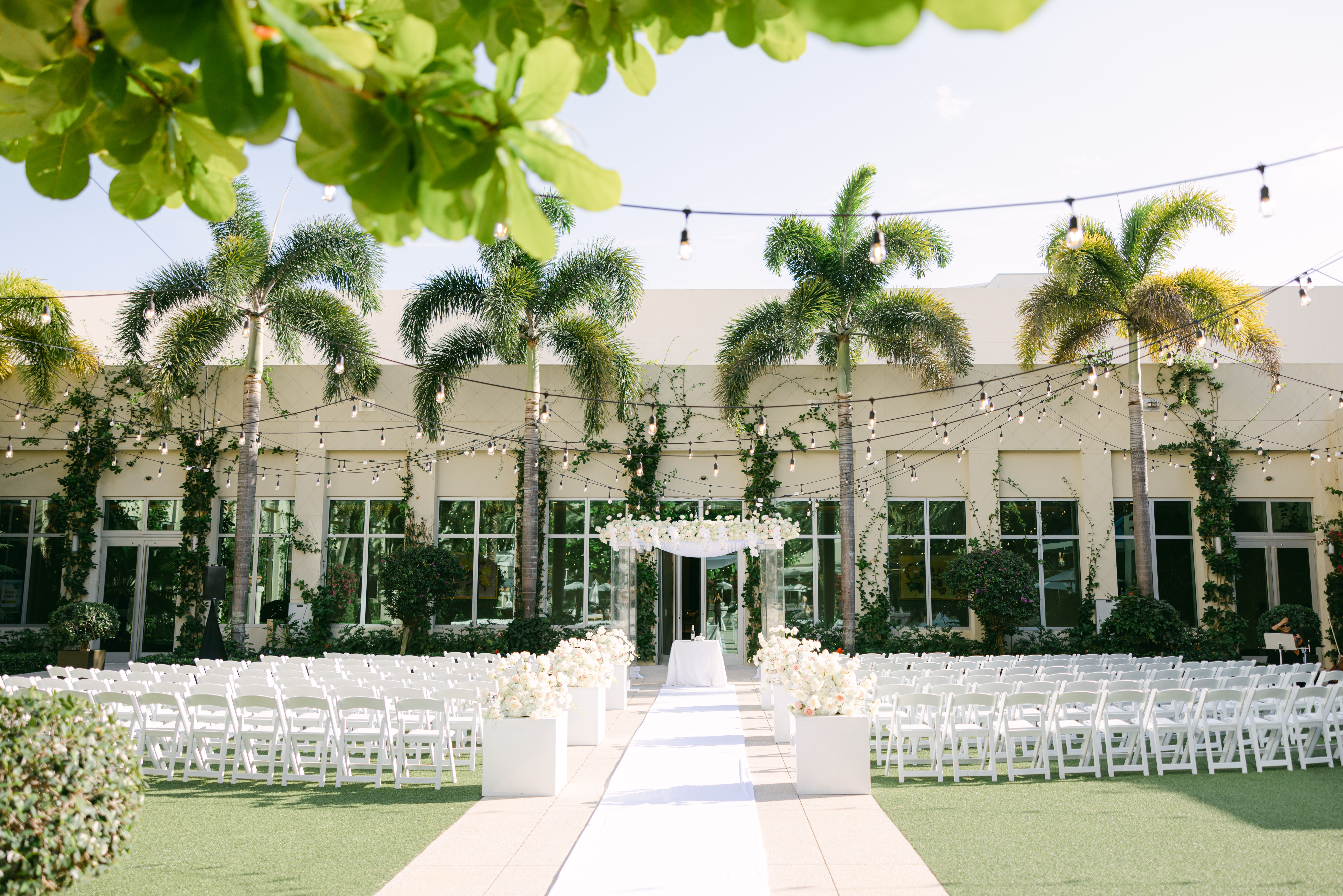Classic and Romantic Wedding at Hilton West Palm Beach in Palm Beach, Florida