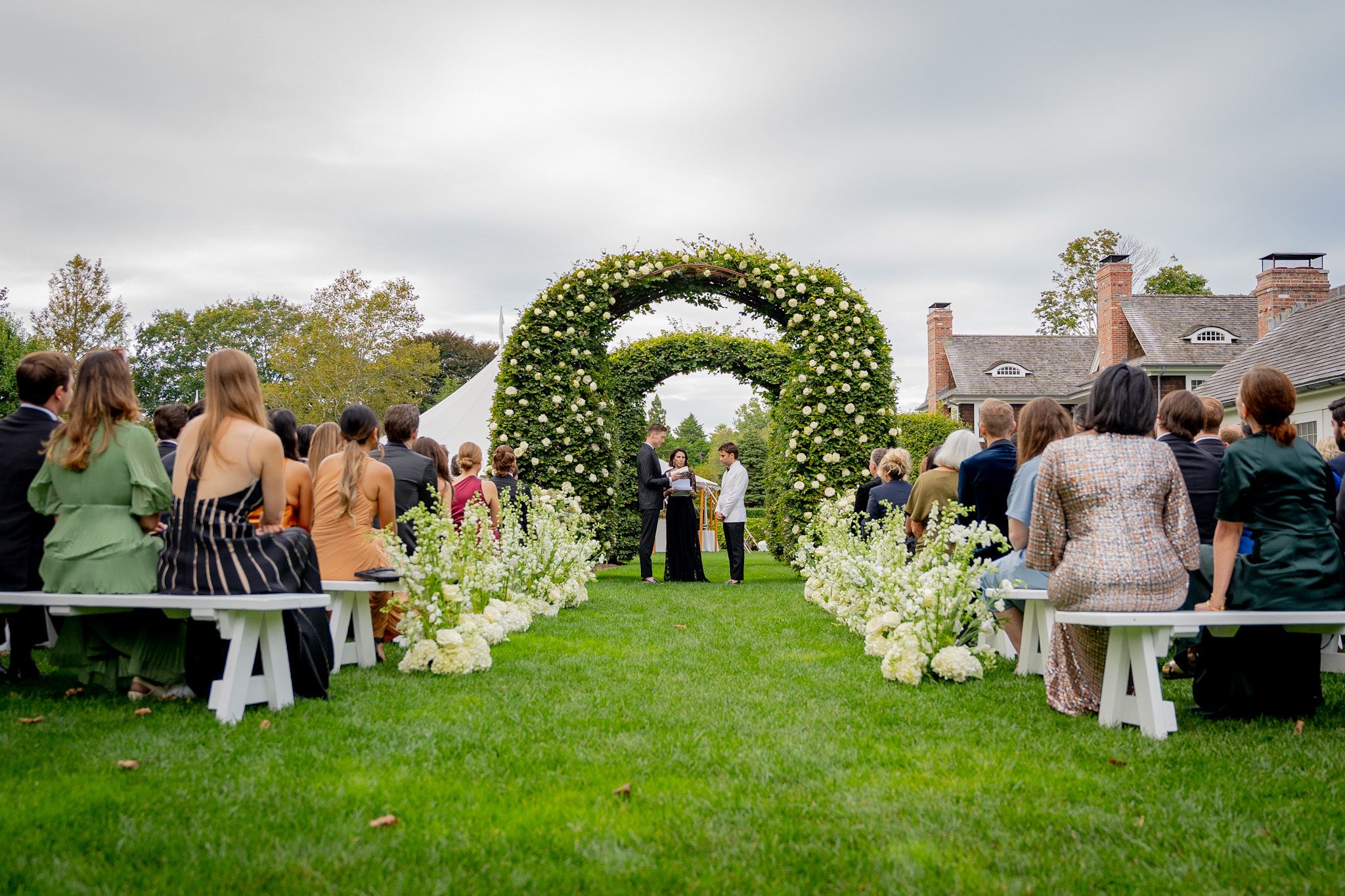 East Hampton Summer Wedding at The Reform Club