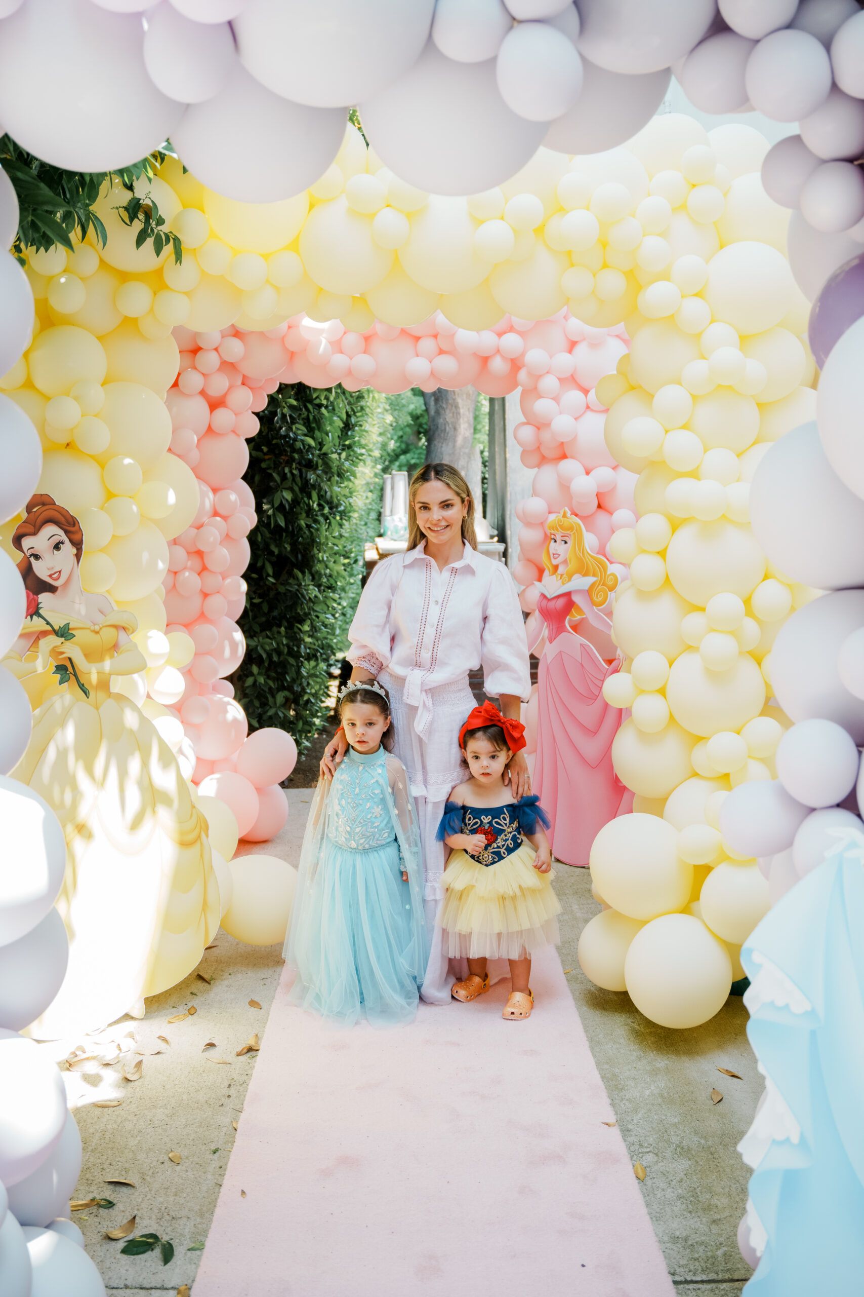 How to Throw a Disney Theme Party like Kourtney Kardashian - PartySlate How to Throw a Disney Theme Party like Kourtney Kardashian - PartySlate