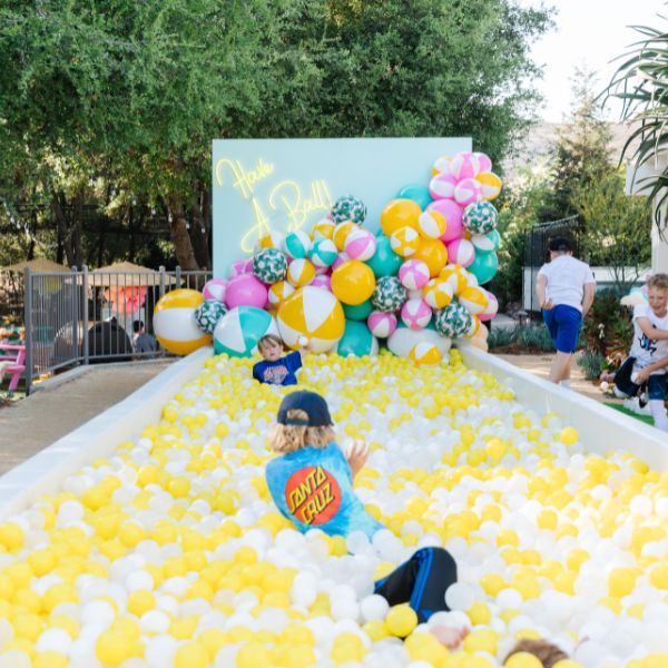 Kid ball pits for a kids' birthday parties