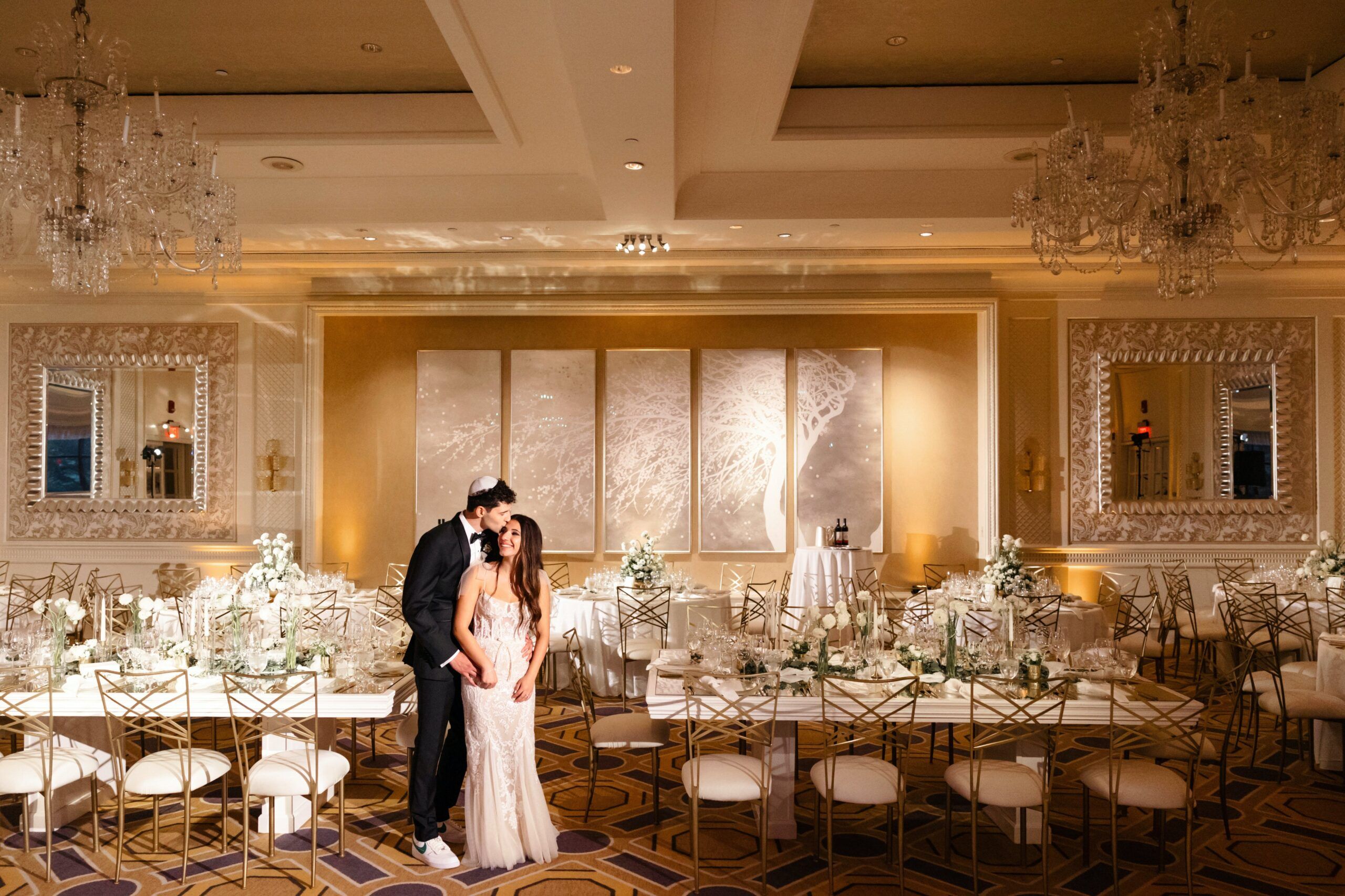 Modern and Romantic Wedding at Four Seasons Hotel Boston