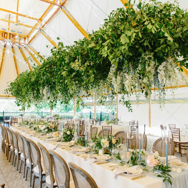 TIMELESS ELEGANCE AT CASTLE HILL INN, PLANNED BY Elizabeth Lutz Events & Design

