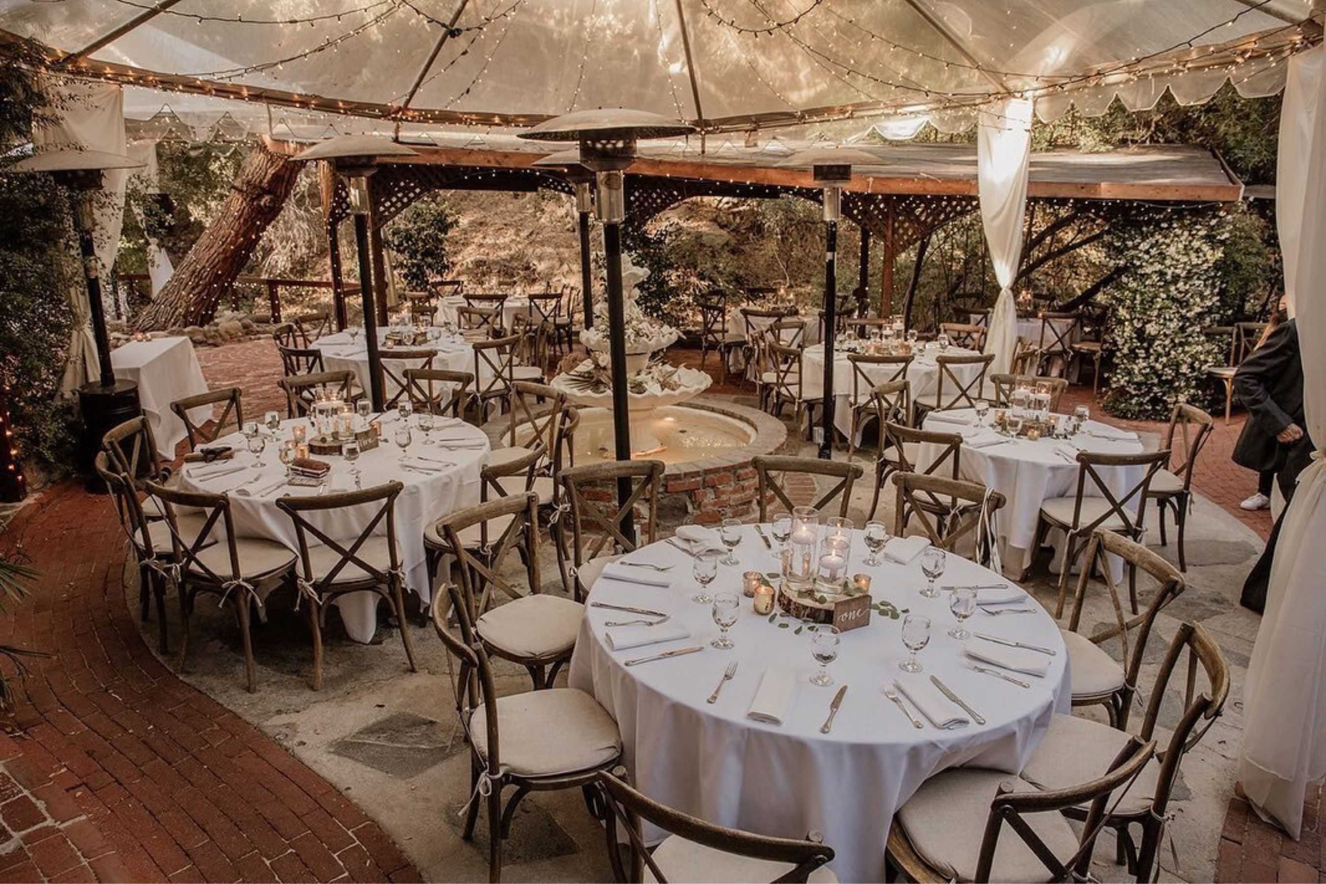 Inn of the Seventh Ray, a small party venue in Los Angeles