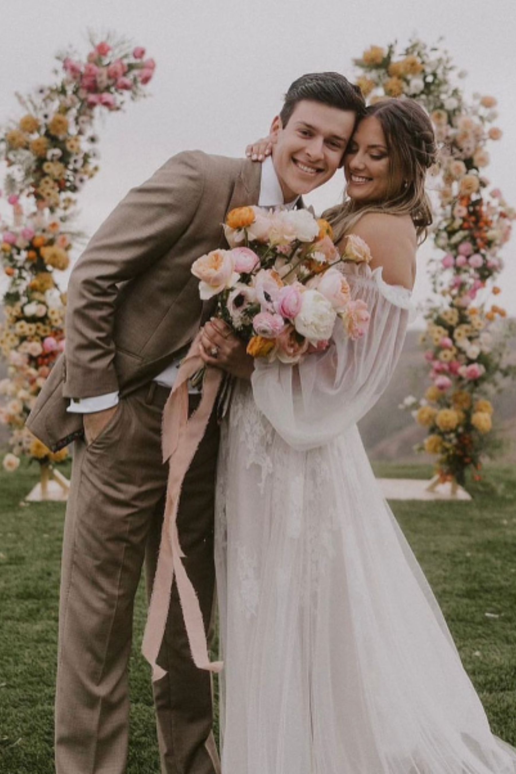 Outdoor LA boho wedding planned by Salt & Sparrow